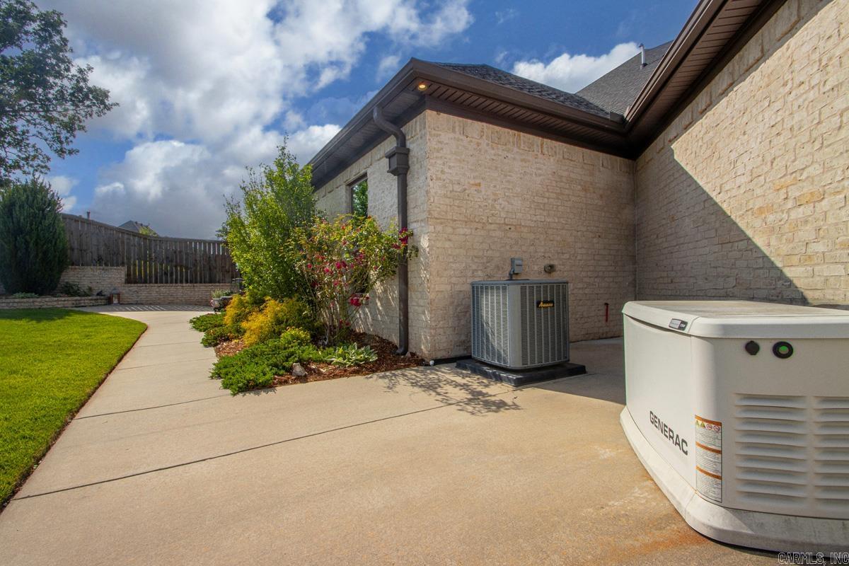 CREEKSIDE ADDN - Residential