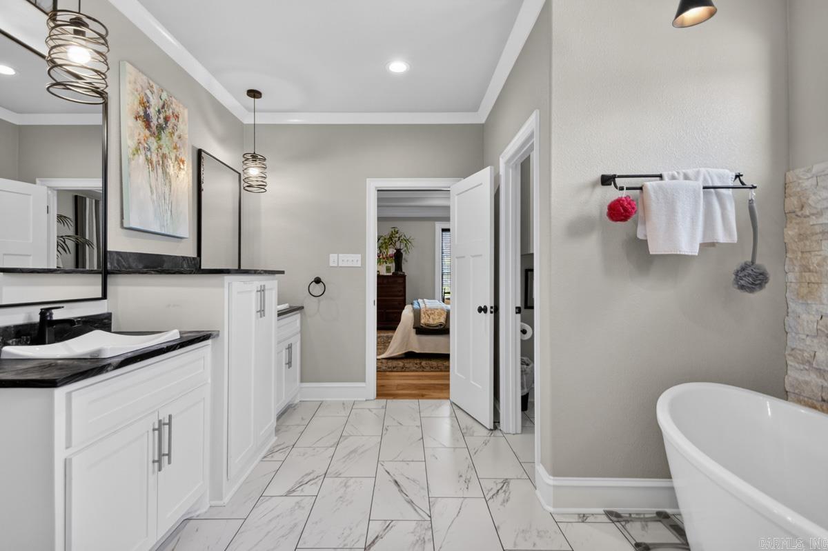 CREEKSIDE ADDN - Residential