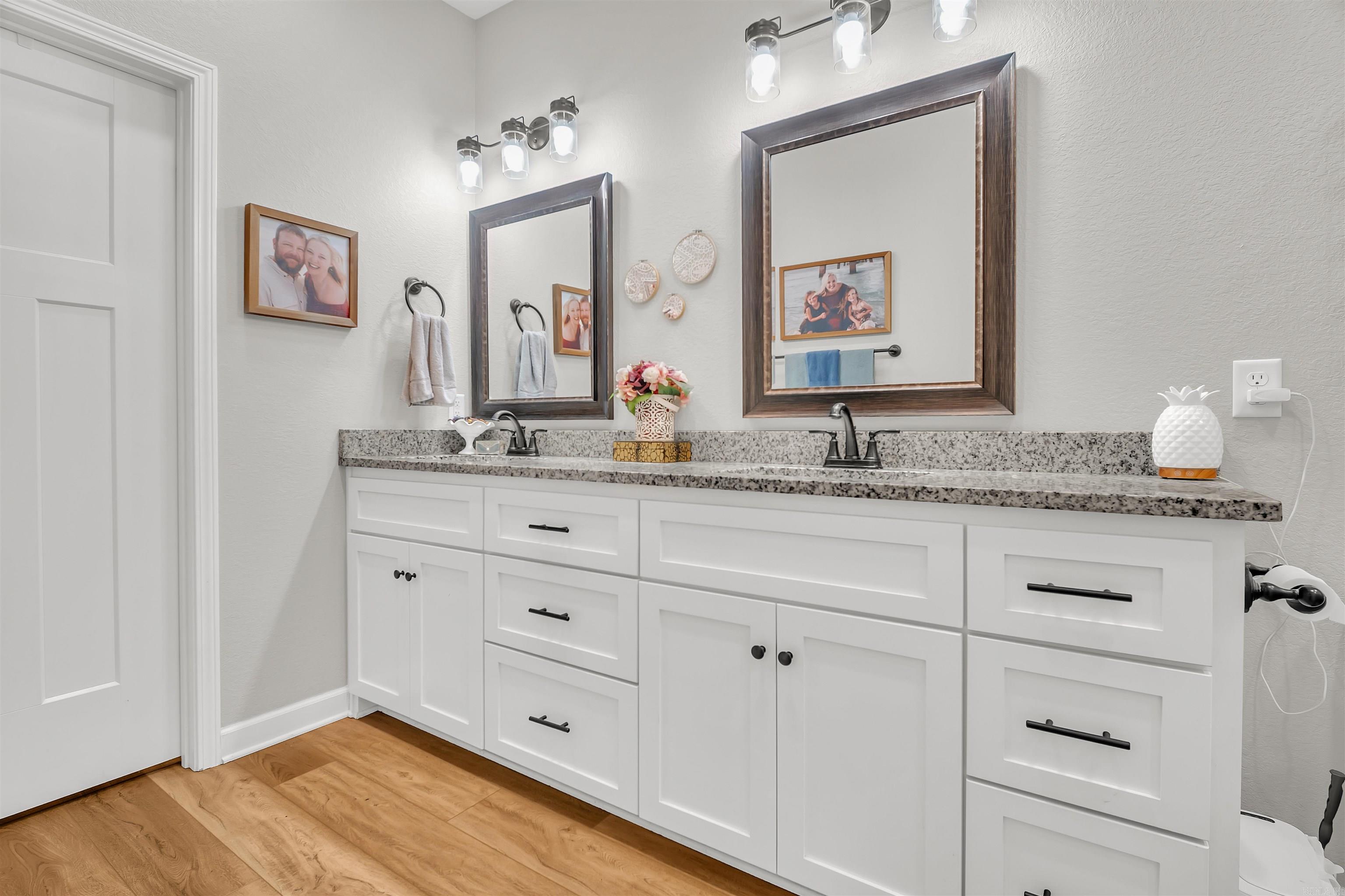 EAST MEADOW - Residential