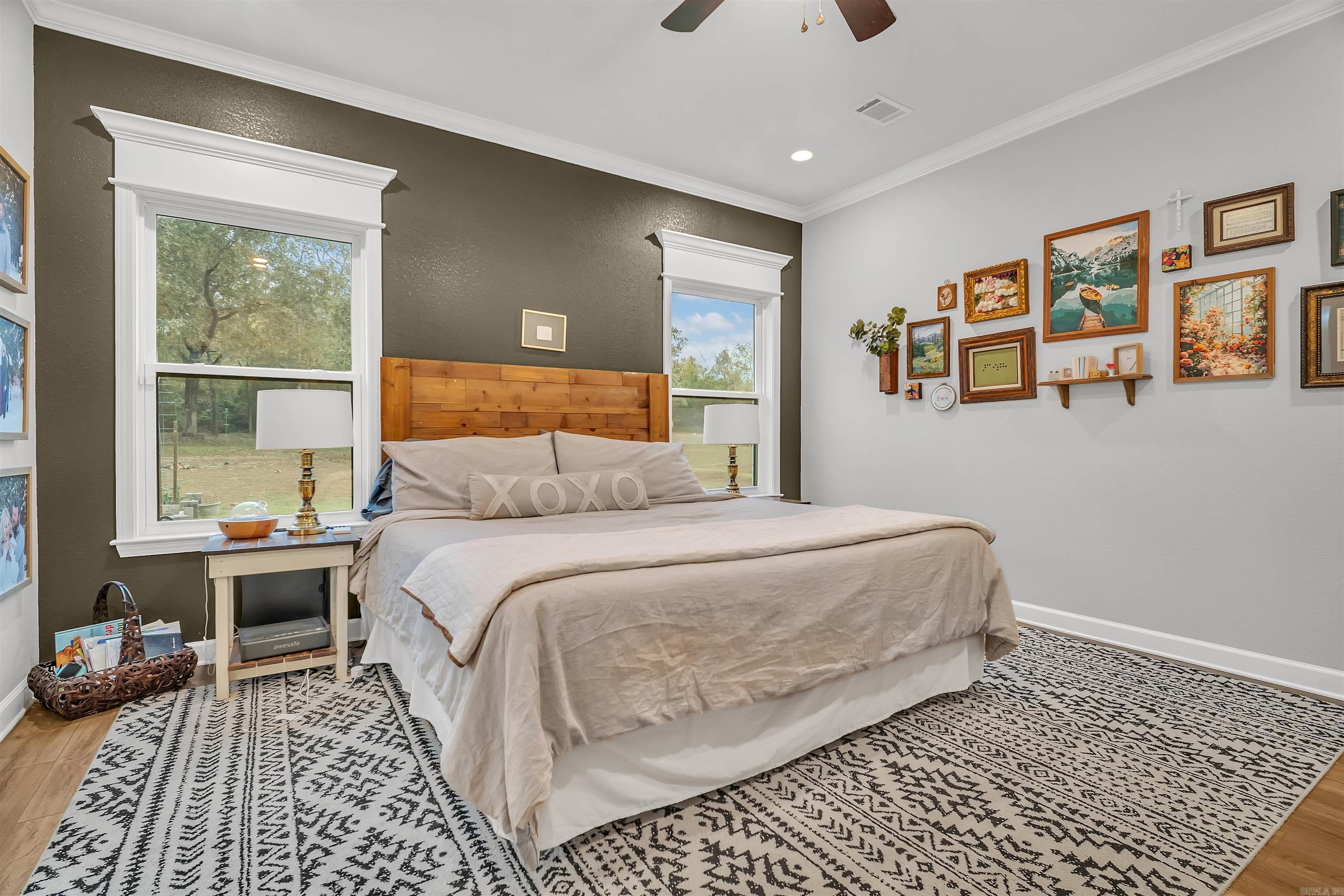 EAST MEADOW - Residential