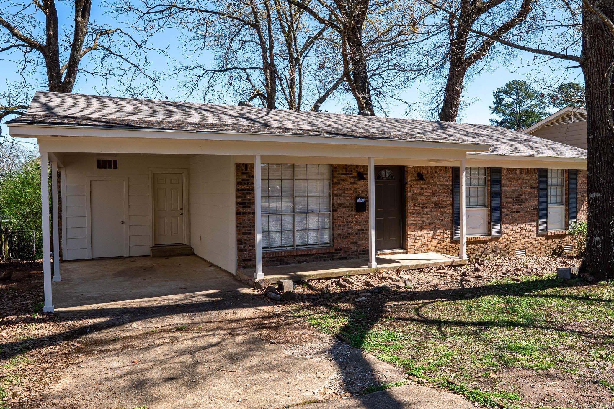 ELKHART - Residential