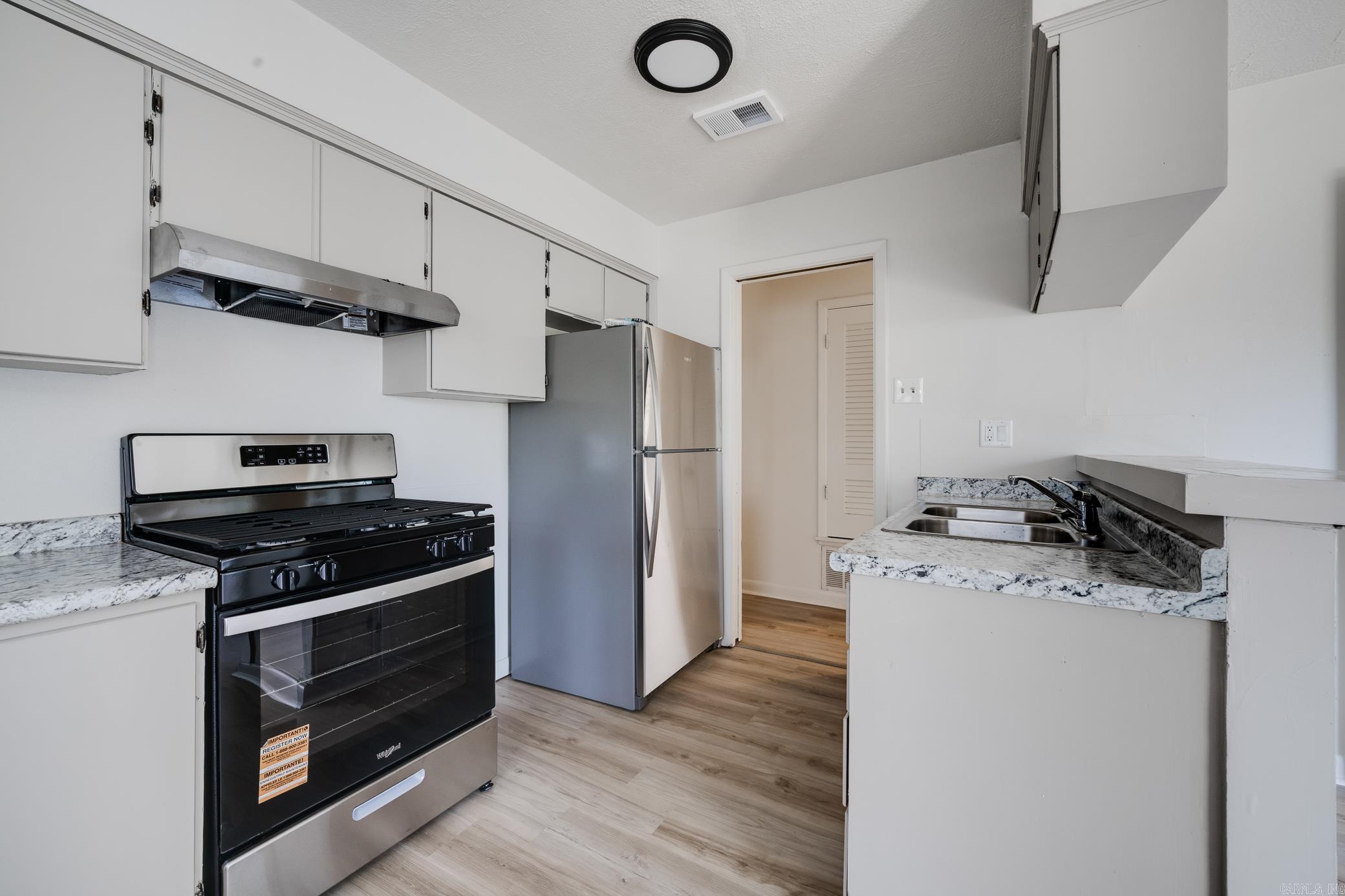 ELKHART - Residential