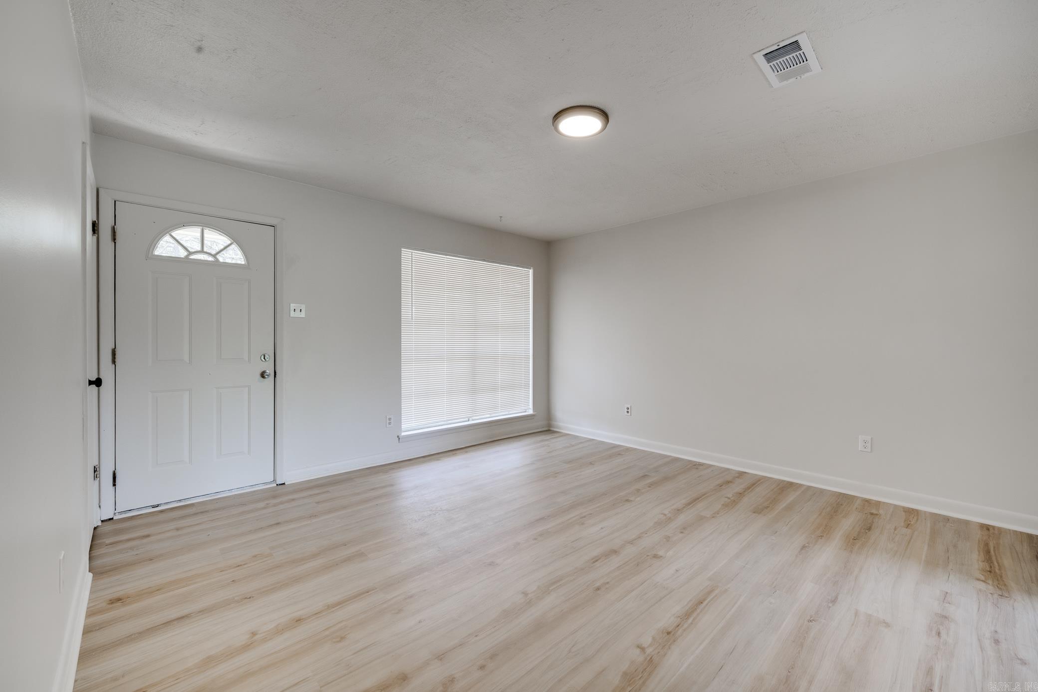 ELKHART - Residential