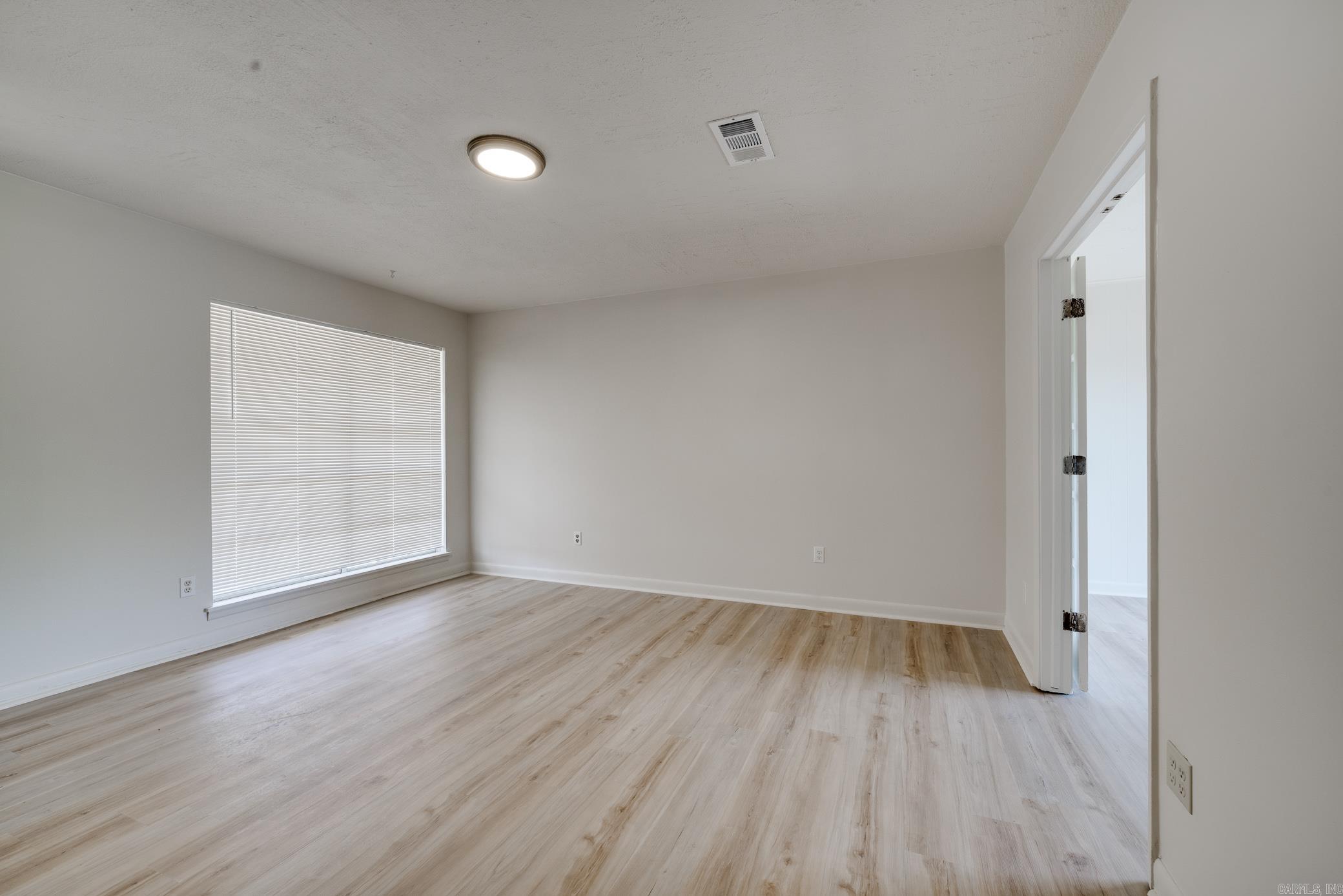 ELKHART - Residential