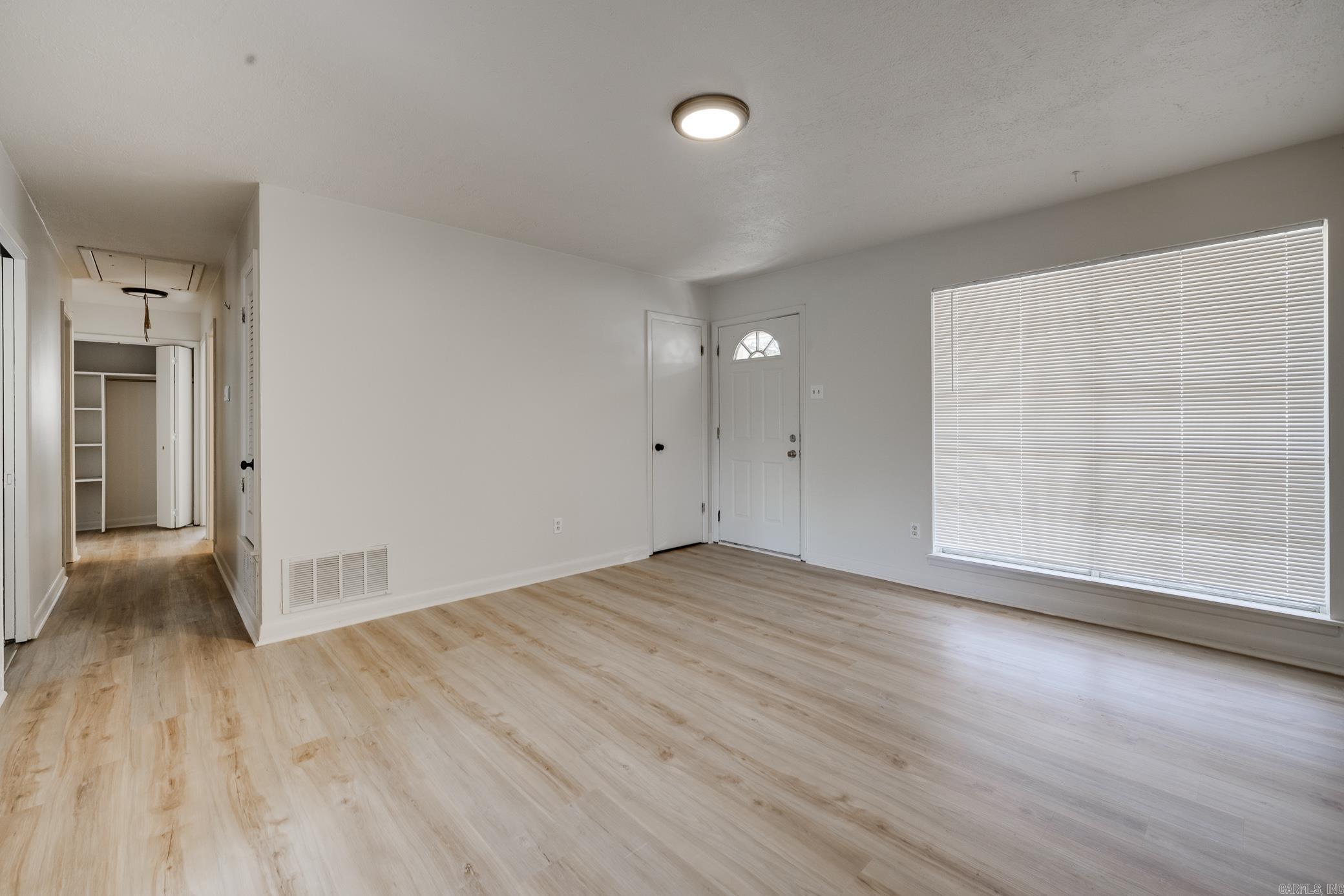 ELKHART - Residential