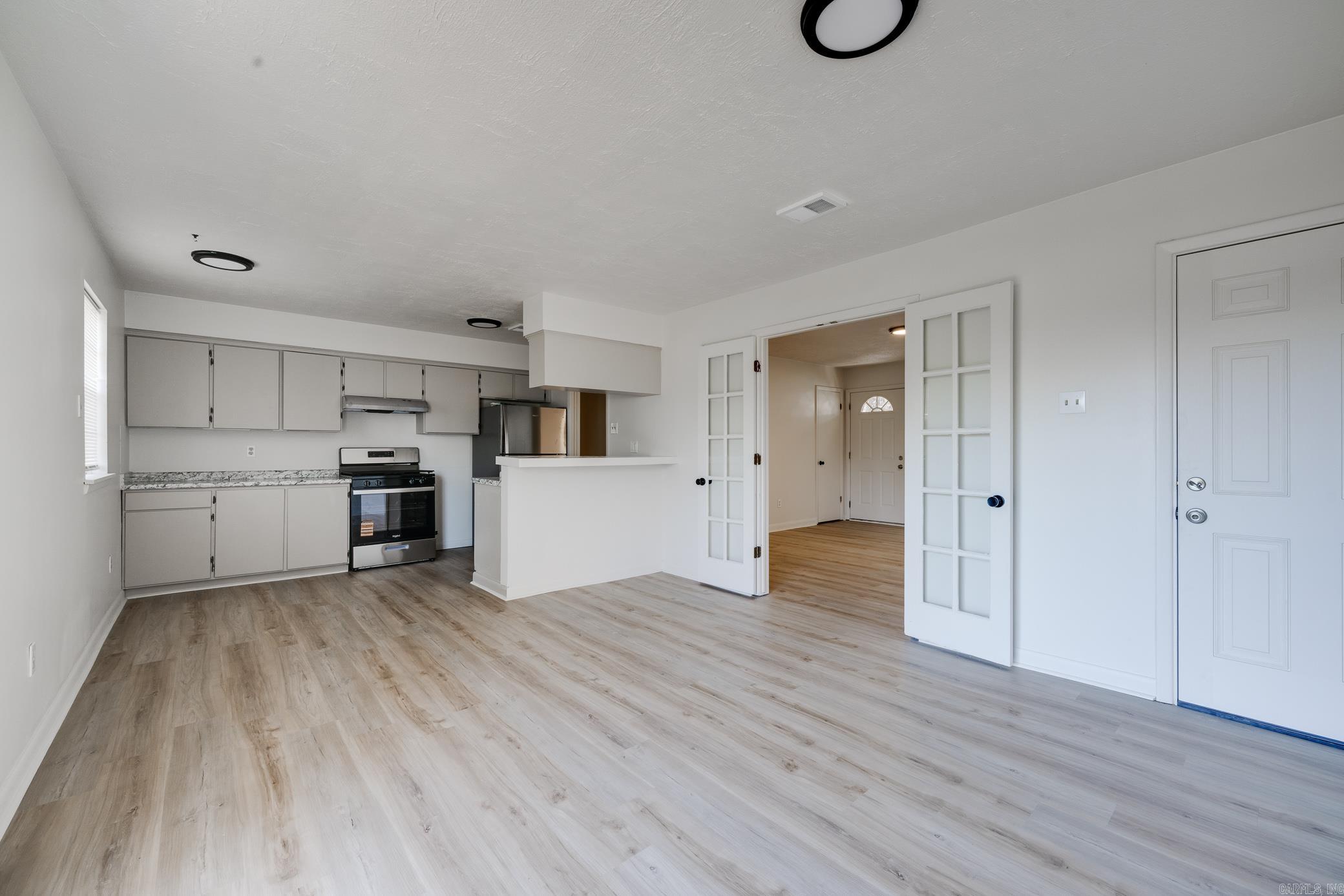 ELKHART - Residential