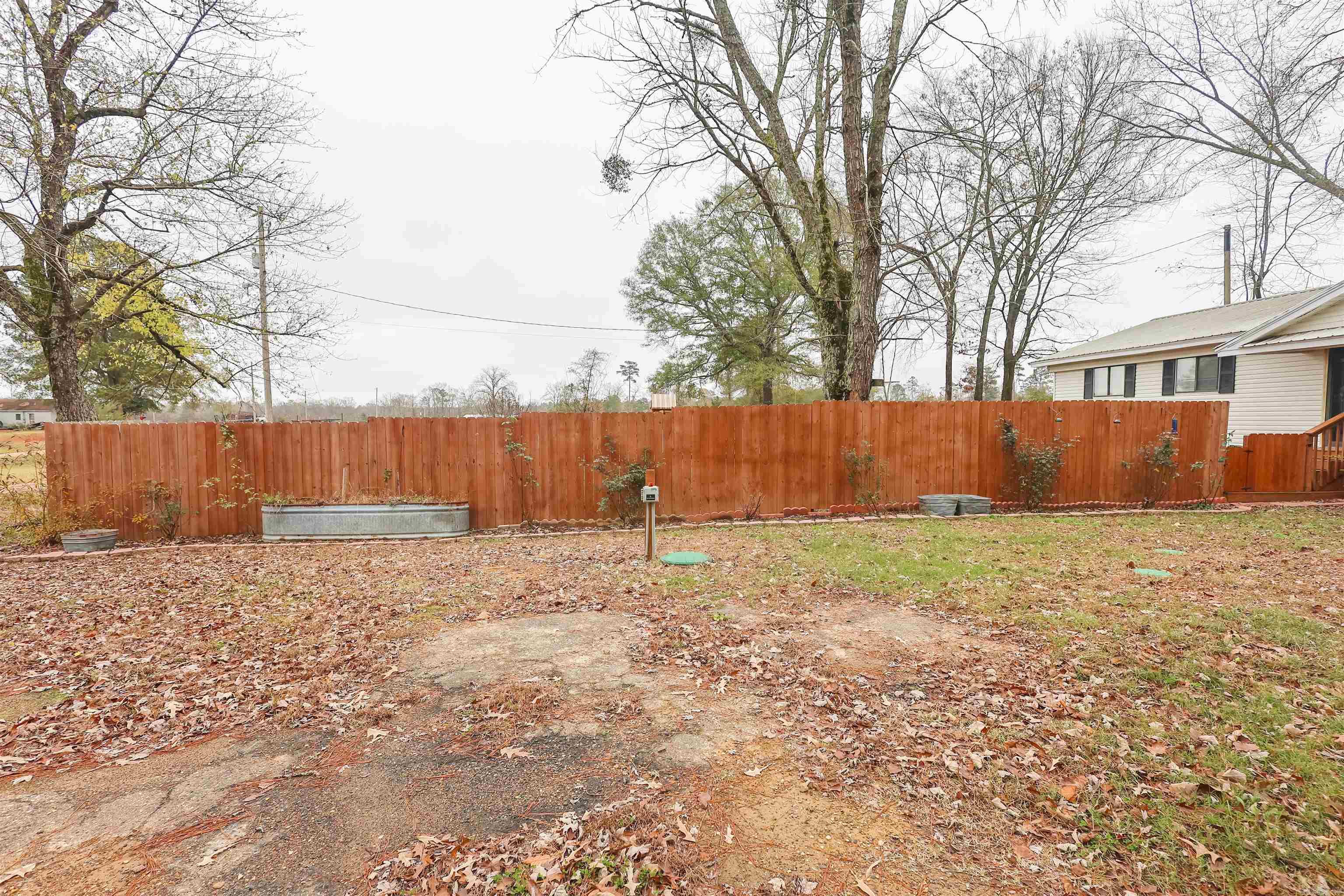 GEISREITER-EDGEWOOD CEMETERY - Residential