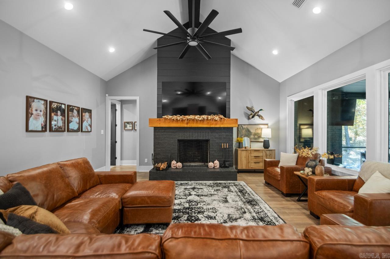 Brody Crossing - Residential