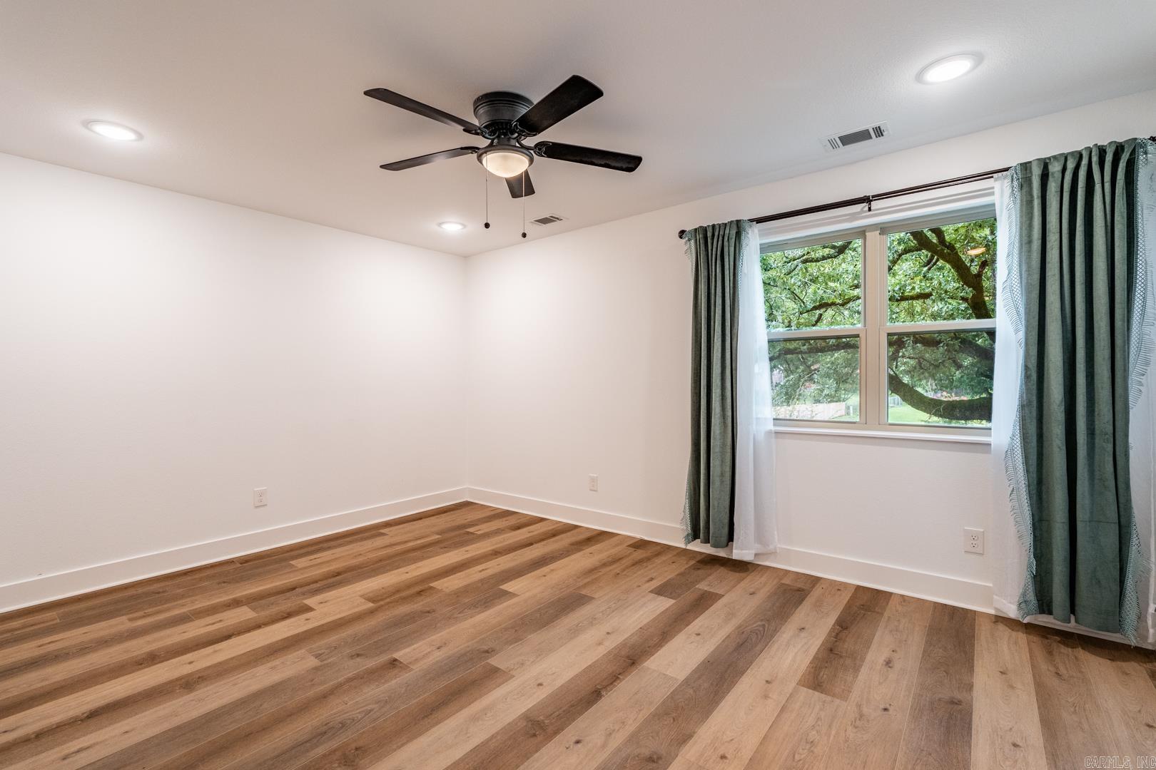 OVERBROOK - Residential