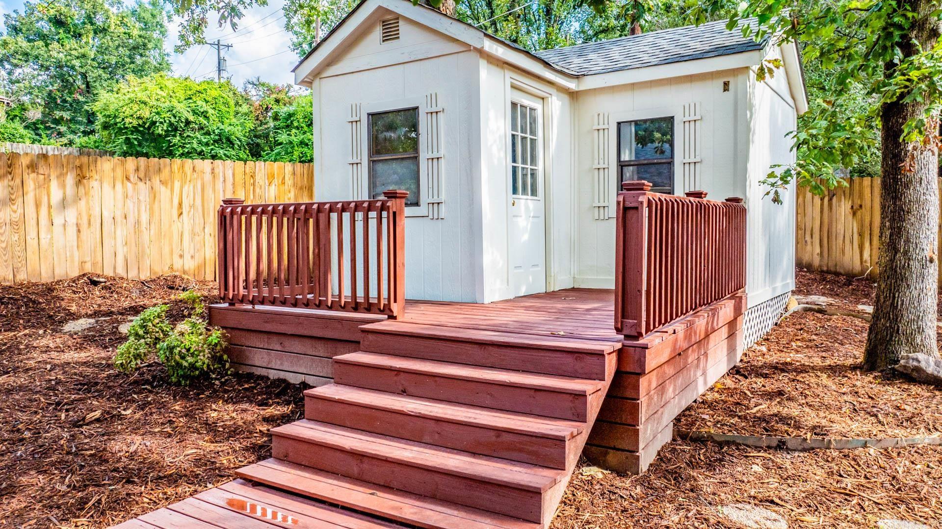 OVERBROOK - Residential