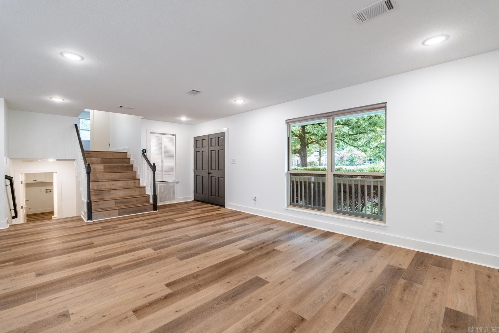 OVERBROOK - Residential