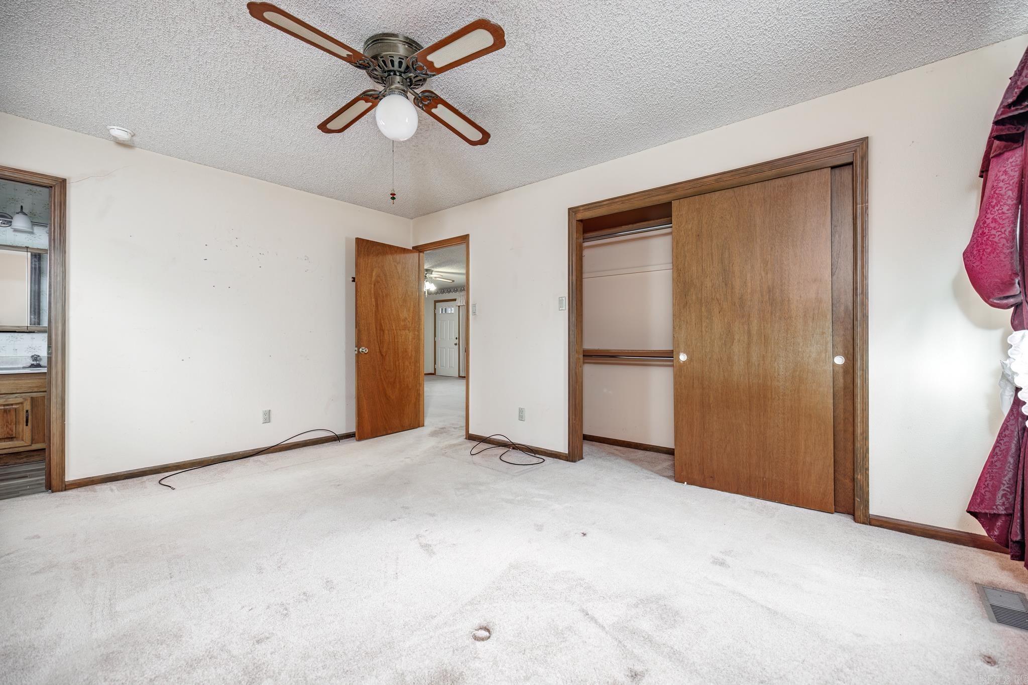 Santa Cruz - Residential