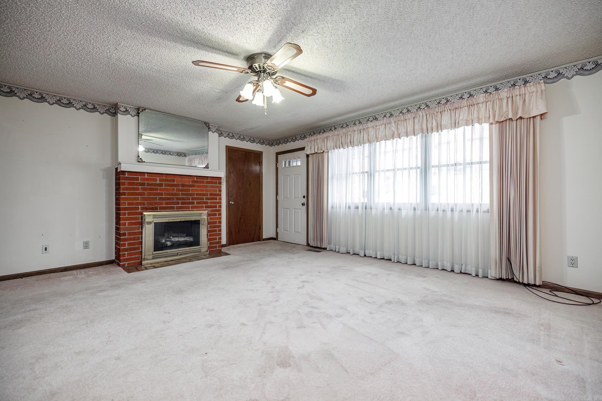 Santa Cruz - Residential