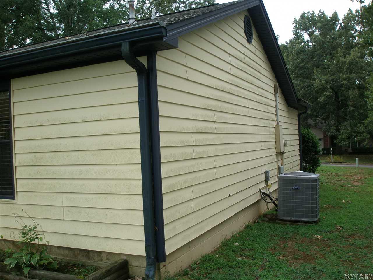 CRYSTAL VALLEY MANOR - Residential