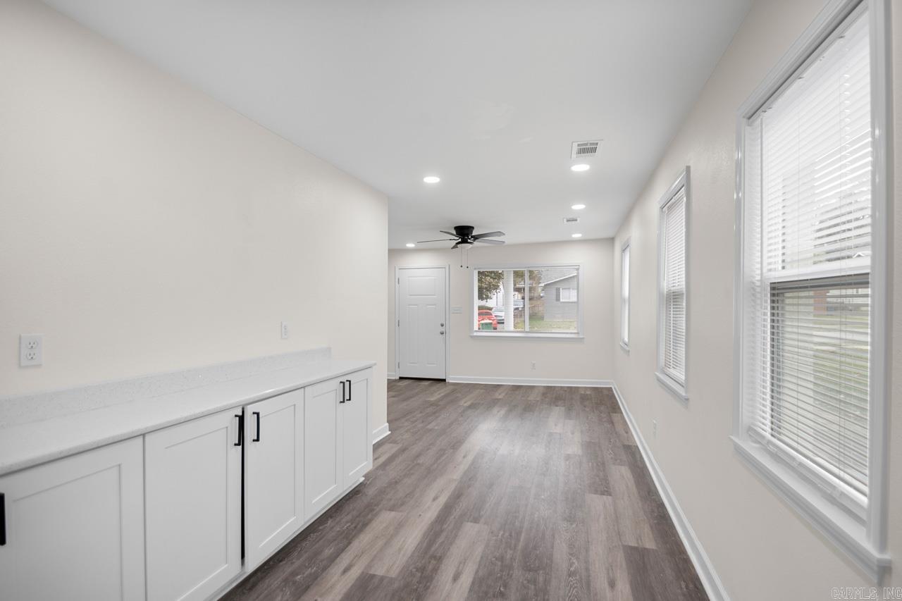 MEADOWBROOK - Residential