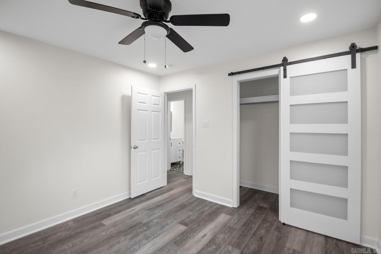 MEADOWBROOK - Residential