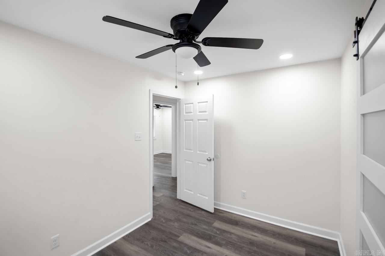 MEADOWBROOK - Residential