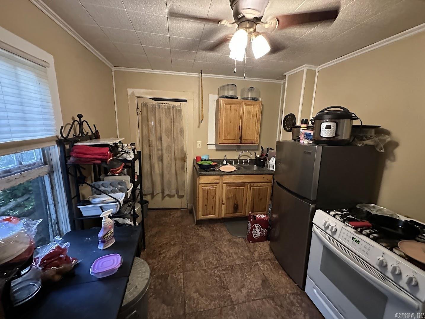 HSR BLK - Residential