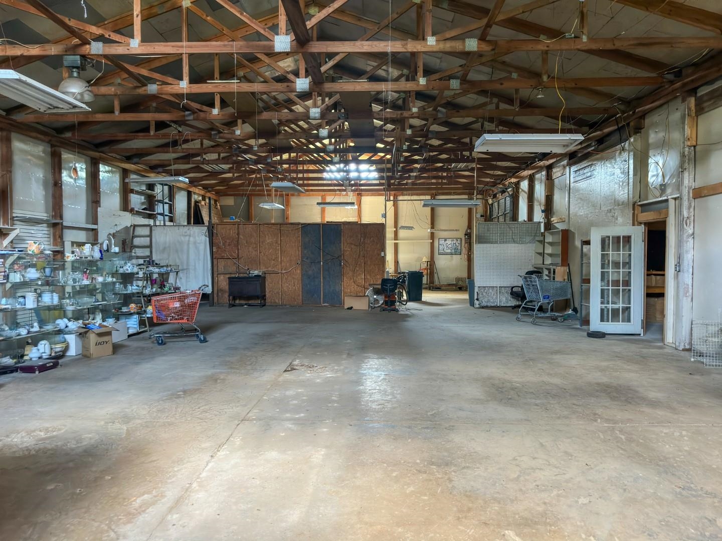 Metes & Bounds - Land