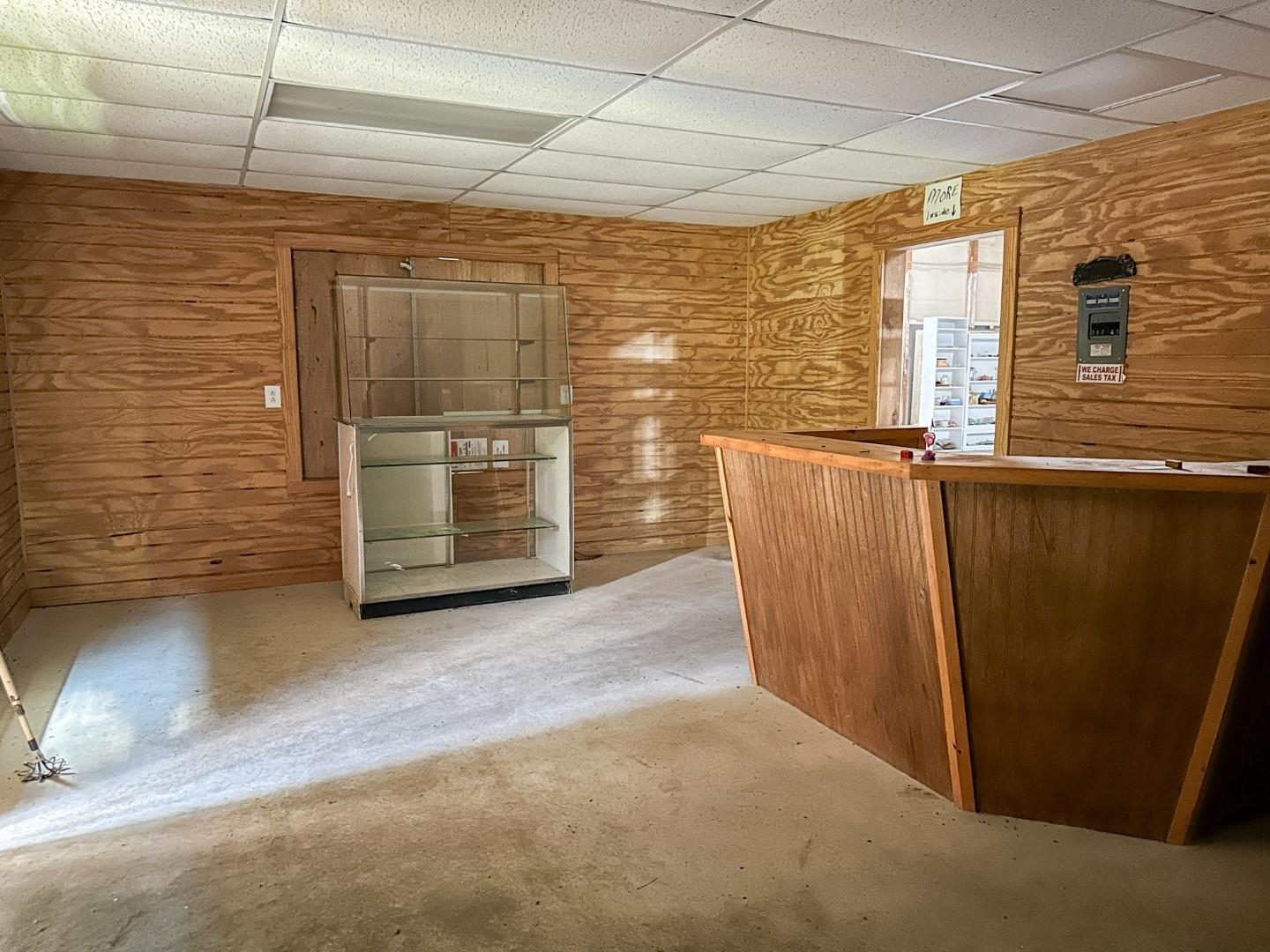 Metes & Bounds - Land