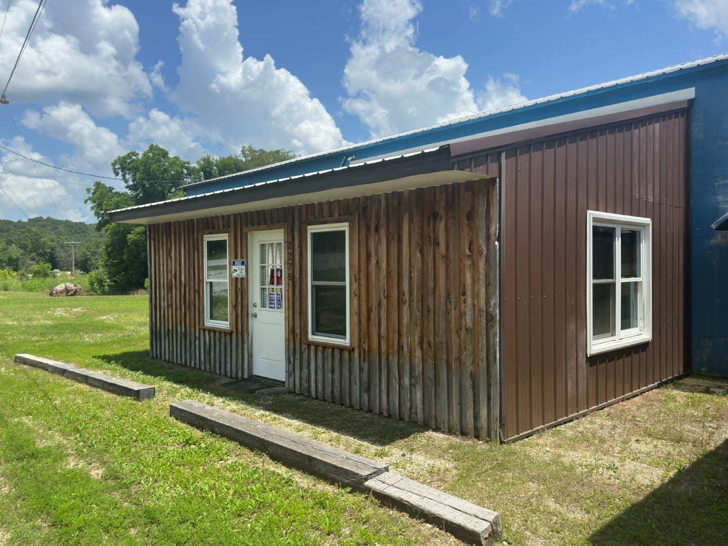 Metes & Bounds - Land