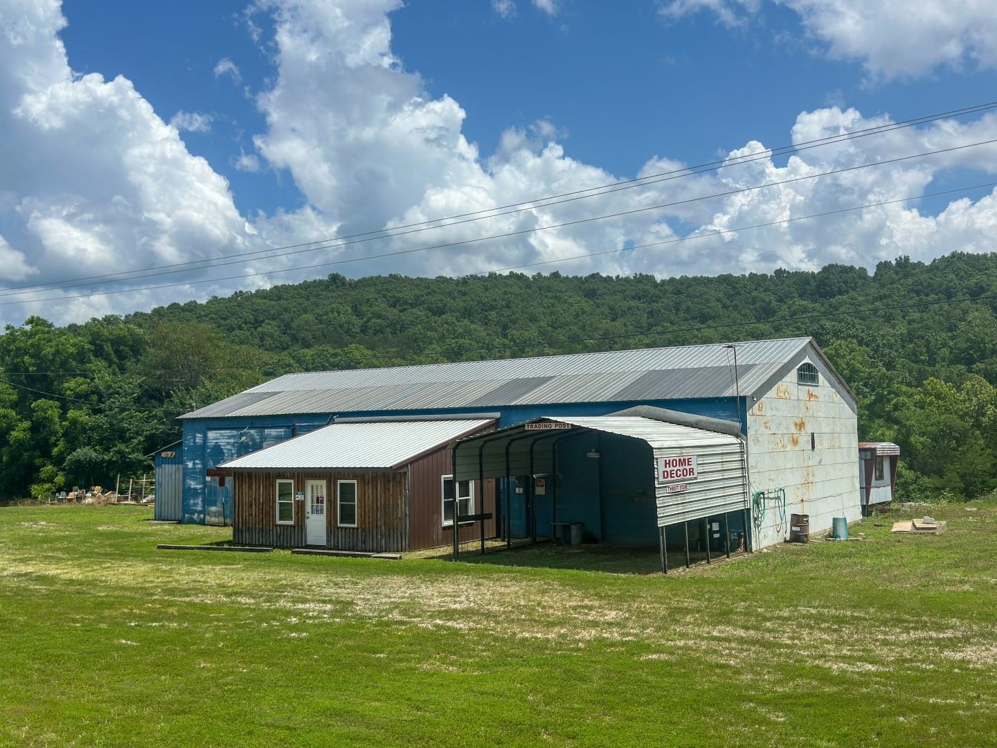 Metes & Bounds - Land