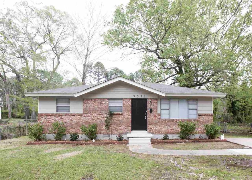 Recently renovated Southwest Little Rock home for rent! 3 bedroom, 1 bath, cozy and cute!