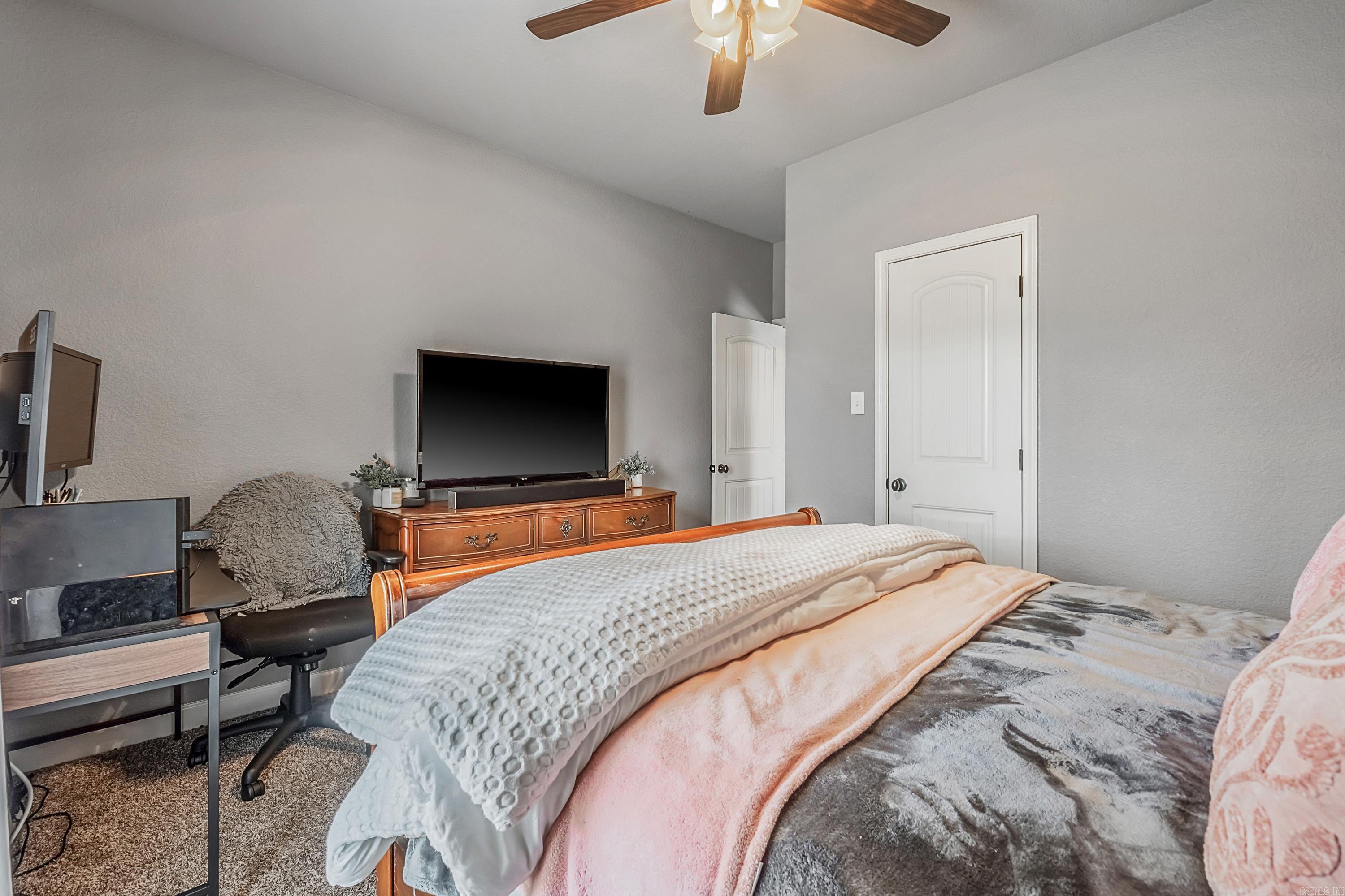 FOREST OAKS - Residential