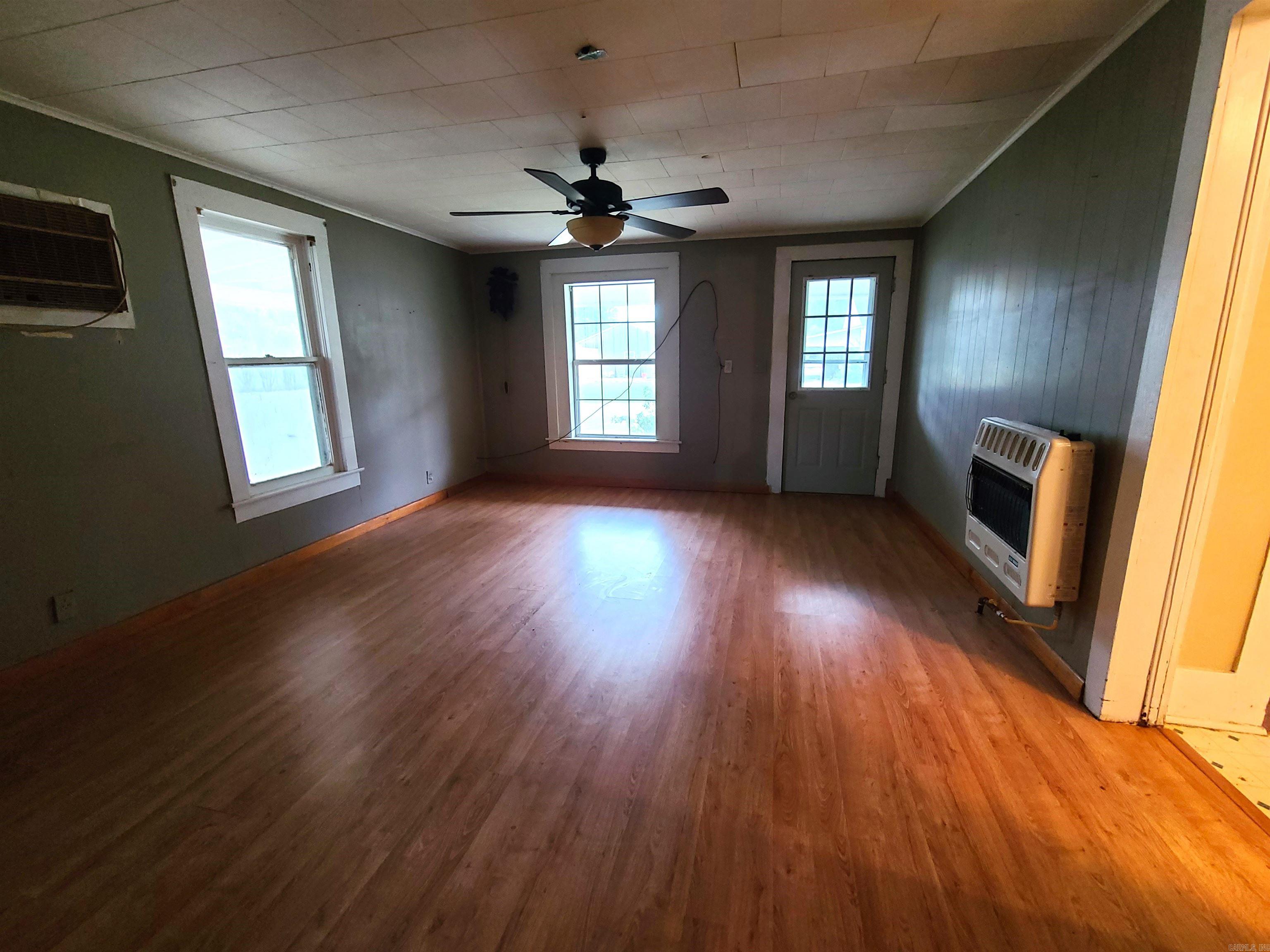 PIGGOTT - Residential