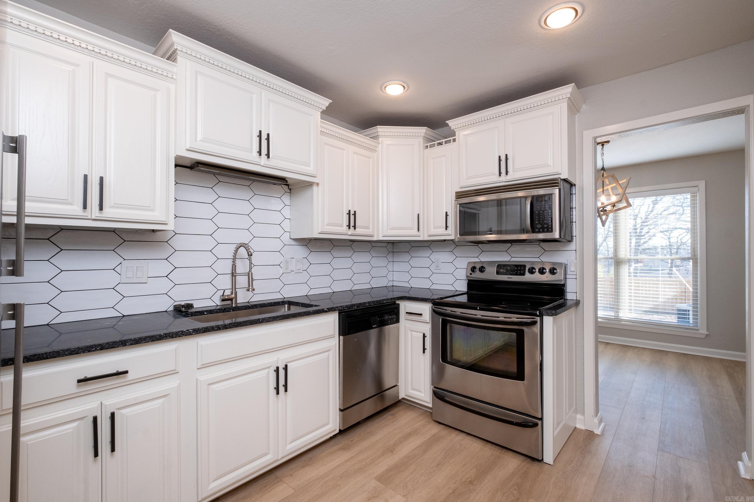 INDIAN HILLS TOWN HOMES - Residential