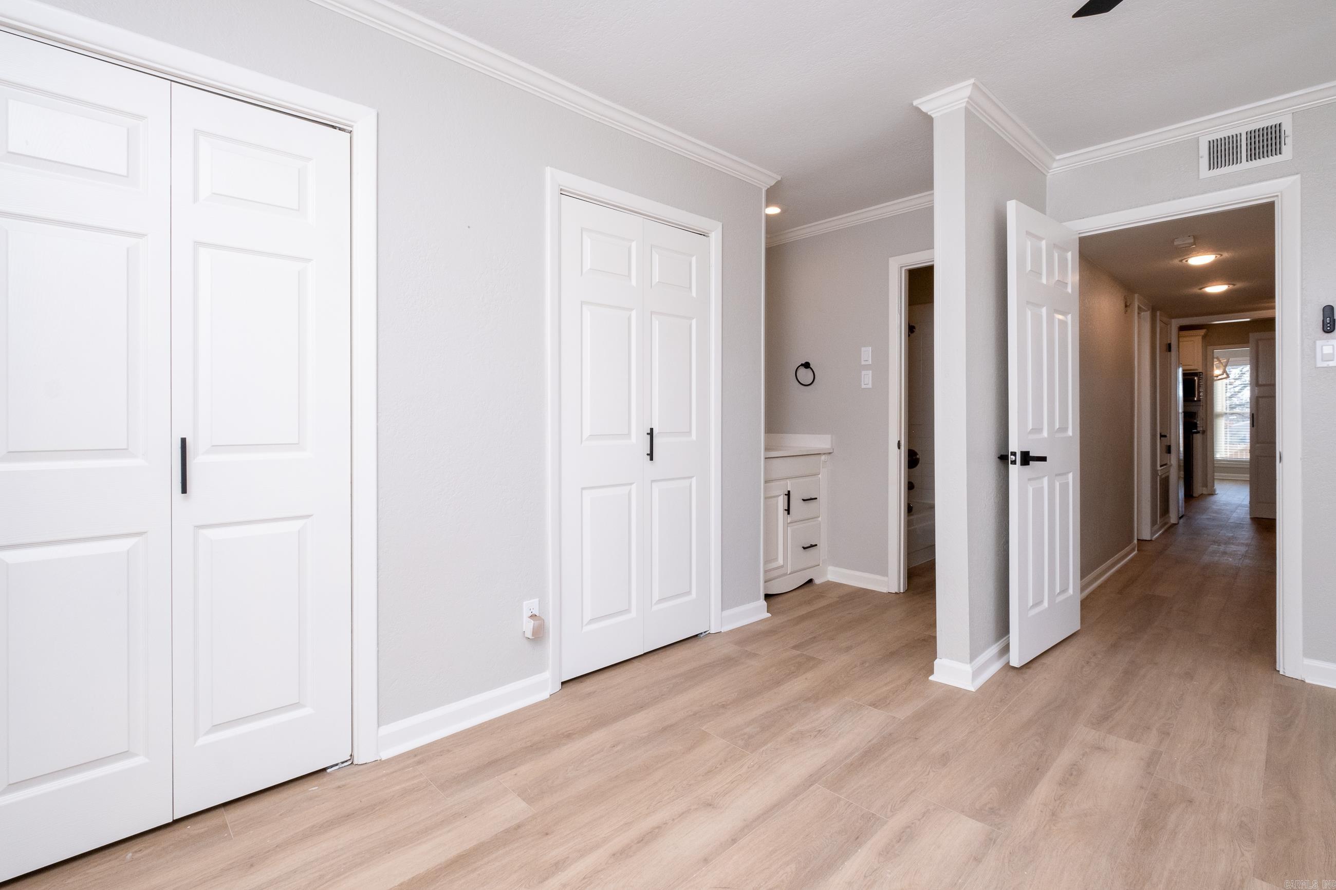 INDIAN HILLS TOWN HOMES - Residential