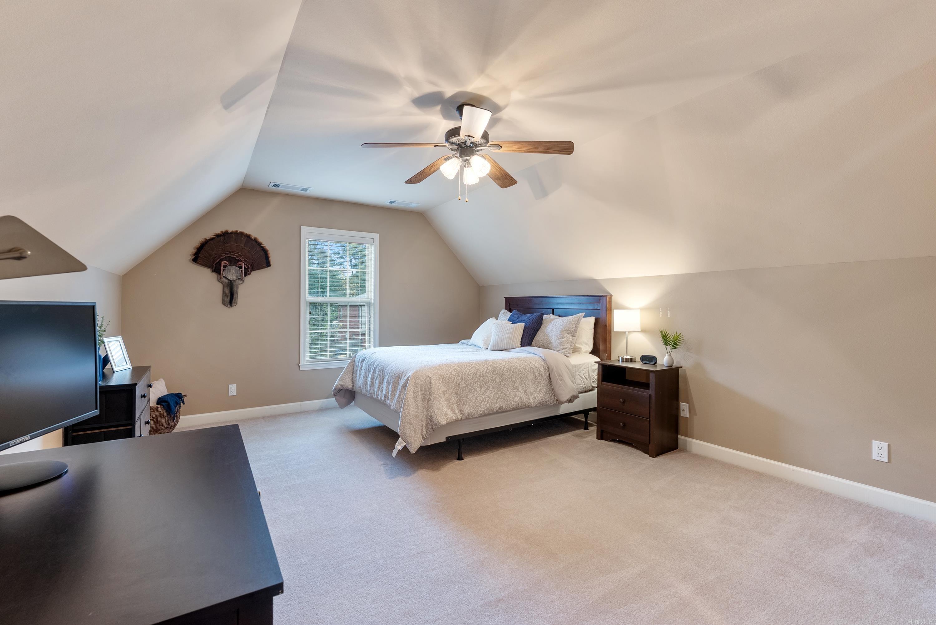 SOUTHERN COMFORT ESTATES - Residential