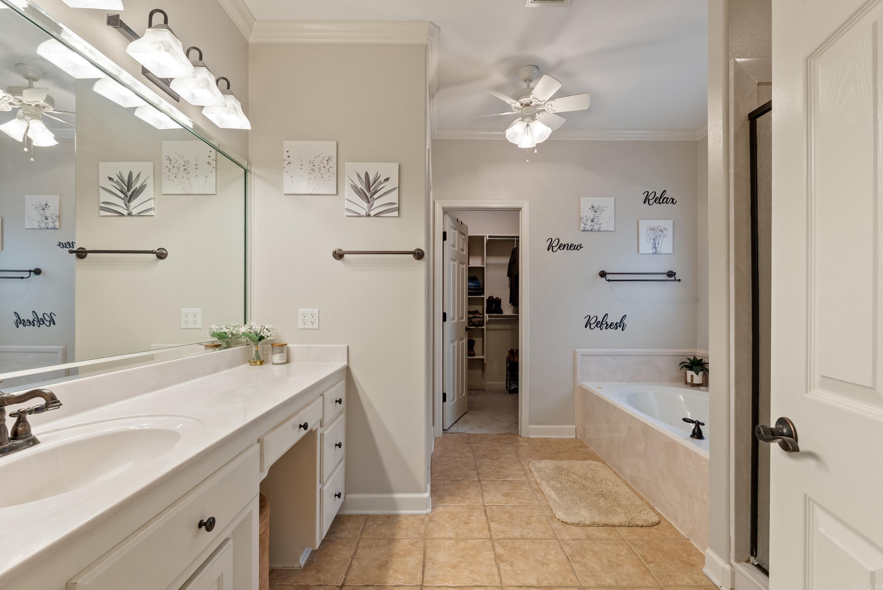 SOUTHERN COMFORT ESTATES - Residential