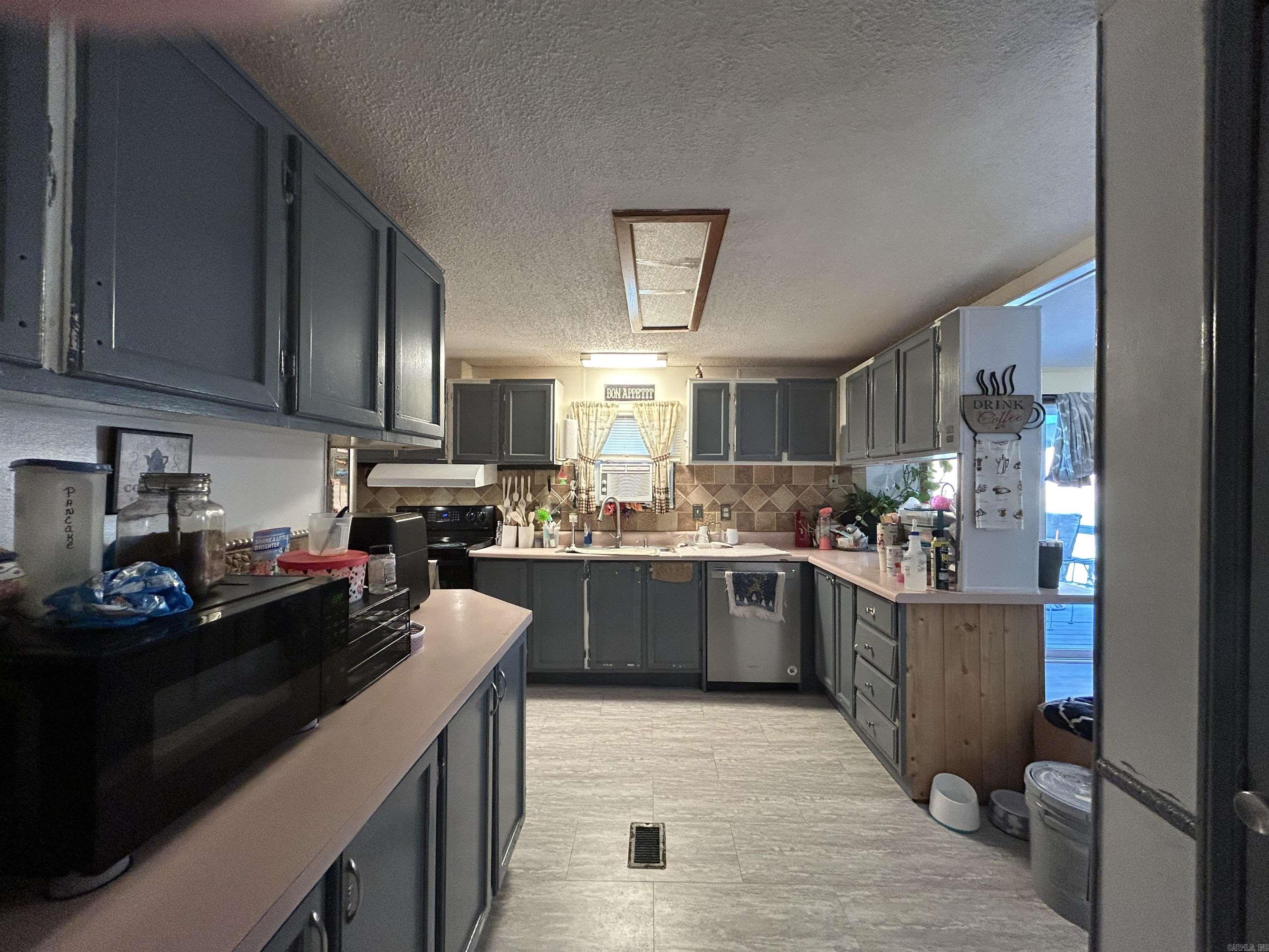 Hummingbird Estates - Residential