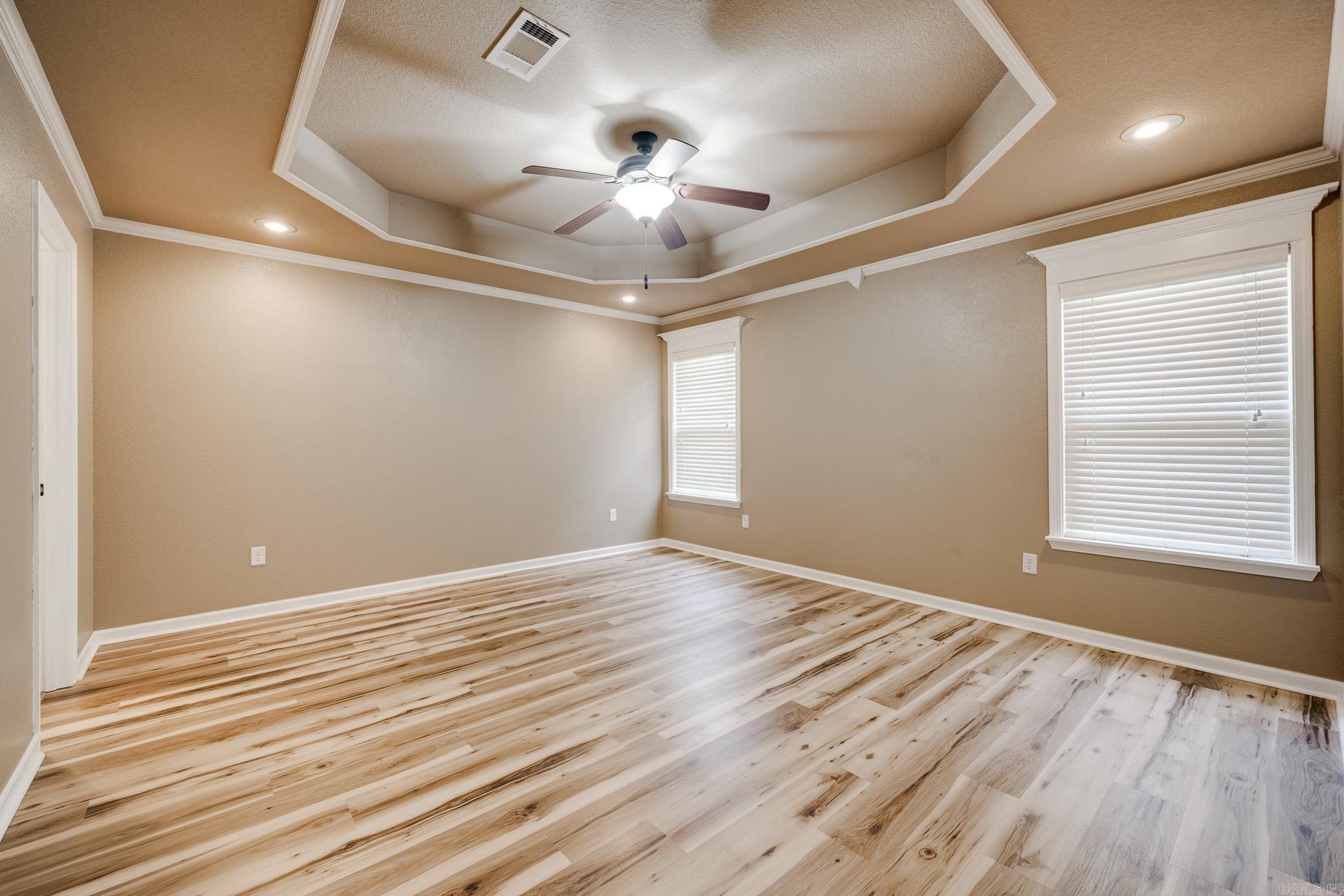 NORTH HILLS - Residential