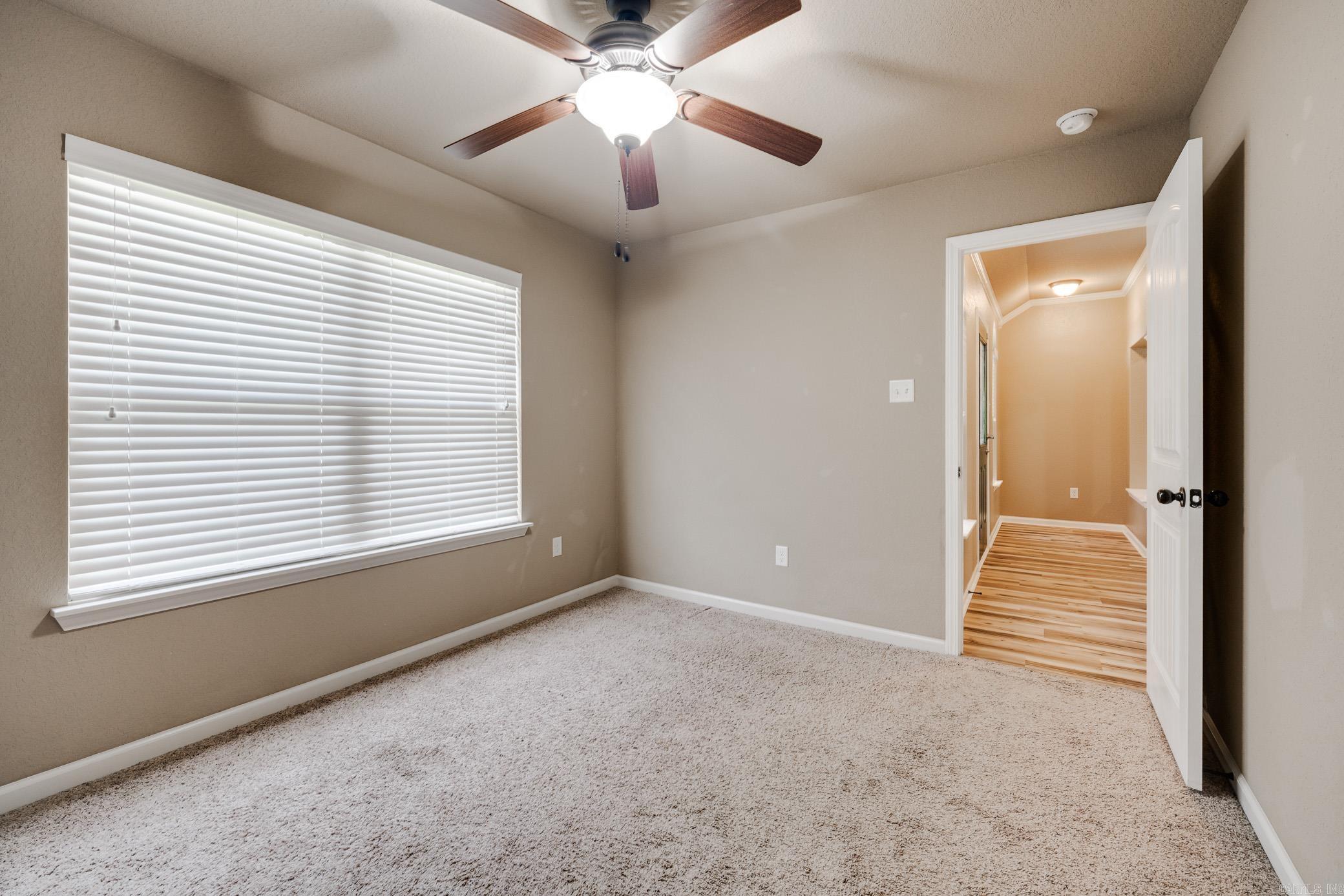 NORTH HILLS - Residential