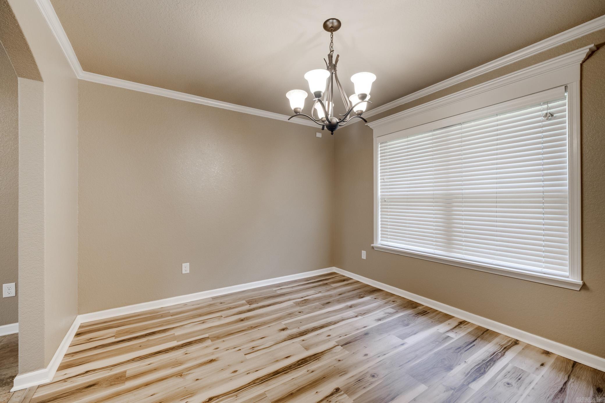 NORTH HILLS - Residential