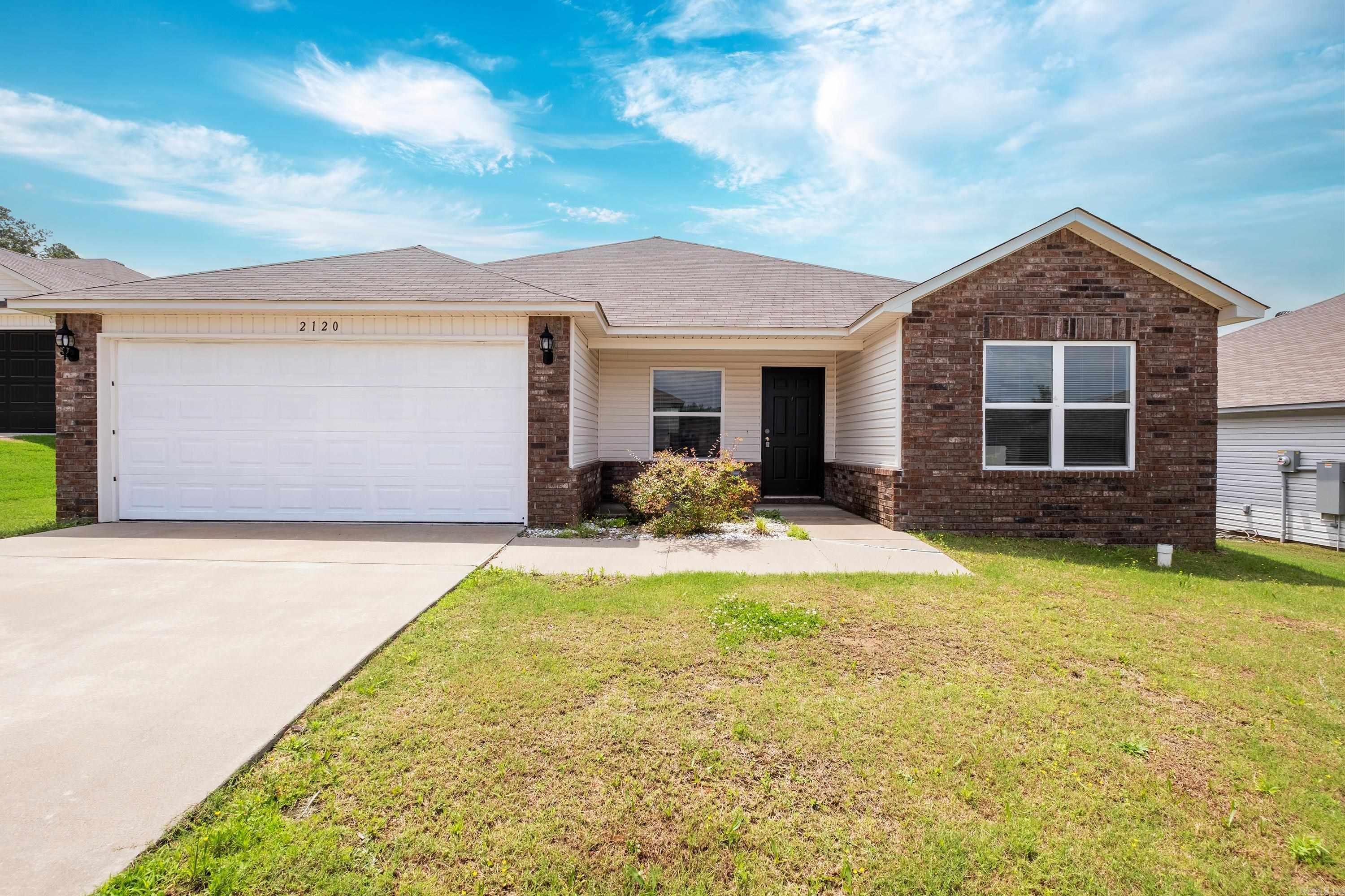 Nice one level home in saline county. Very nice and clean. within minutes of the freeway. Bryant schools. "Purchasers may use any lender they chose to finance the purchase of a property. However, the seller requires that all non-cash offers must be pre-qualified by New Rez Home Loan Division prior to offer acceptance. For the free pre-qualification, contact Dawn Hoffmeister at 469-630-8184 or dawn.monkhoffmeister@newrez.com" Seller is open to seller incentives for interest rate buydown