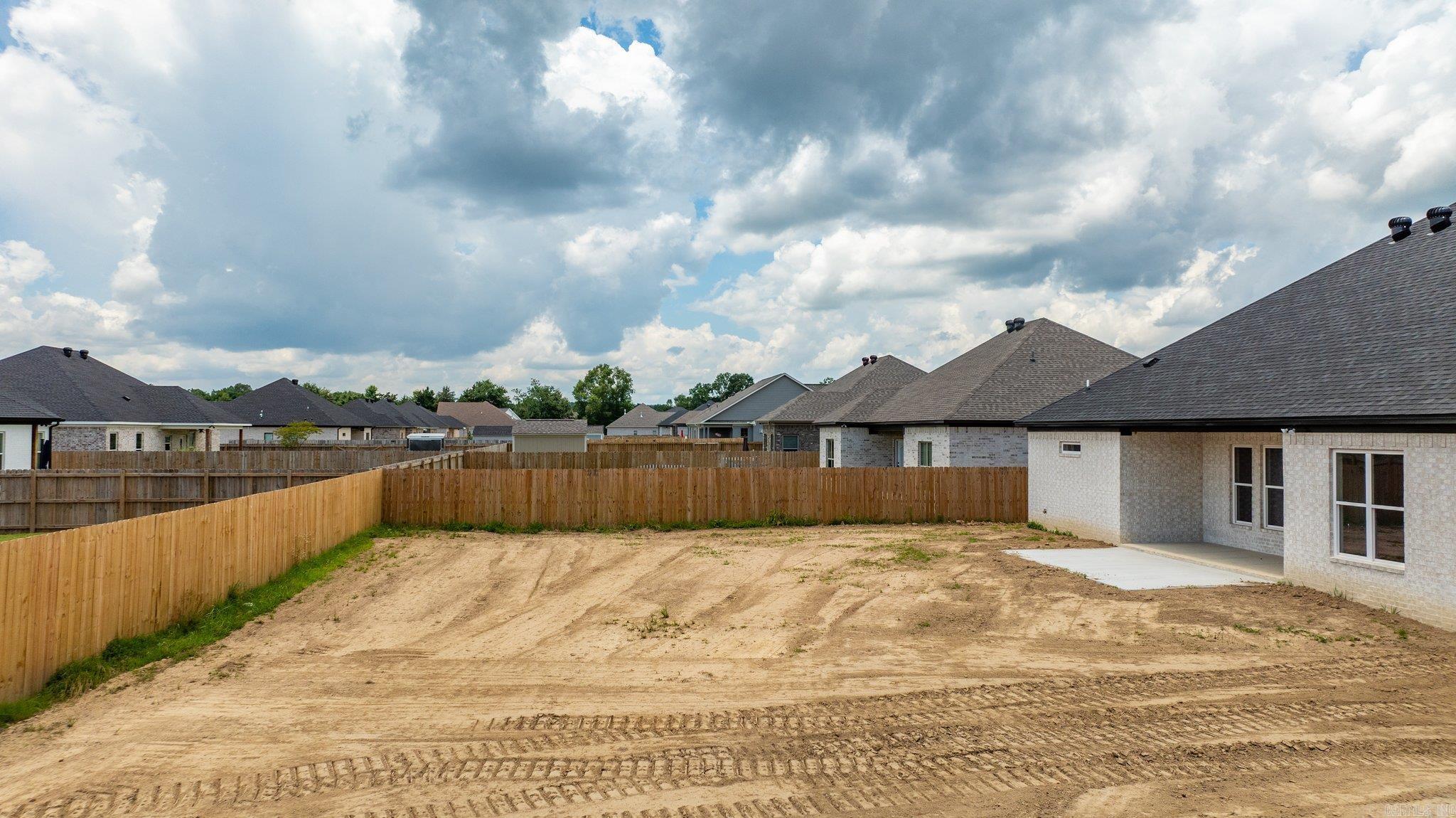 EAST MEADOW - Residential