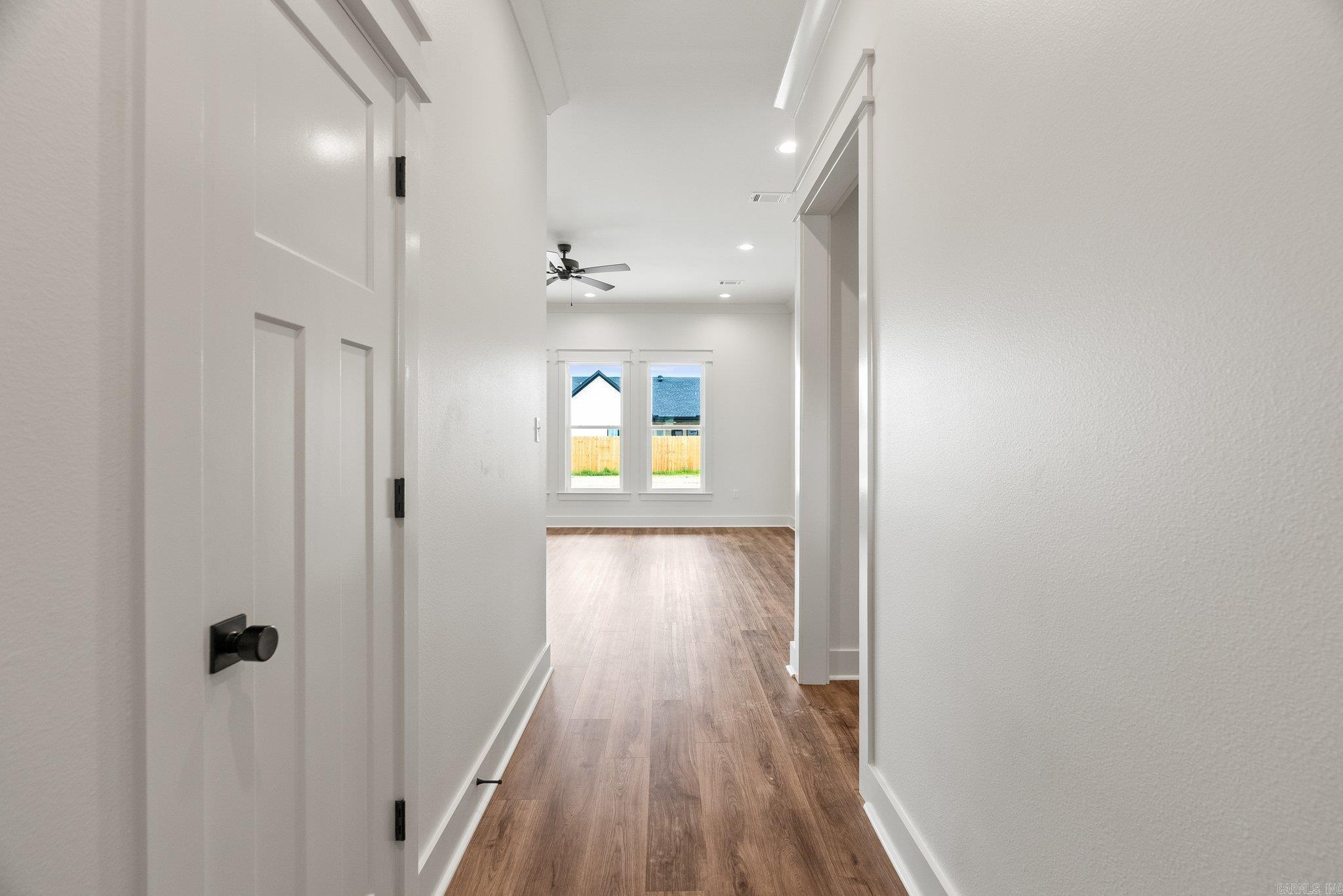 EAST MEADOW - Residential