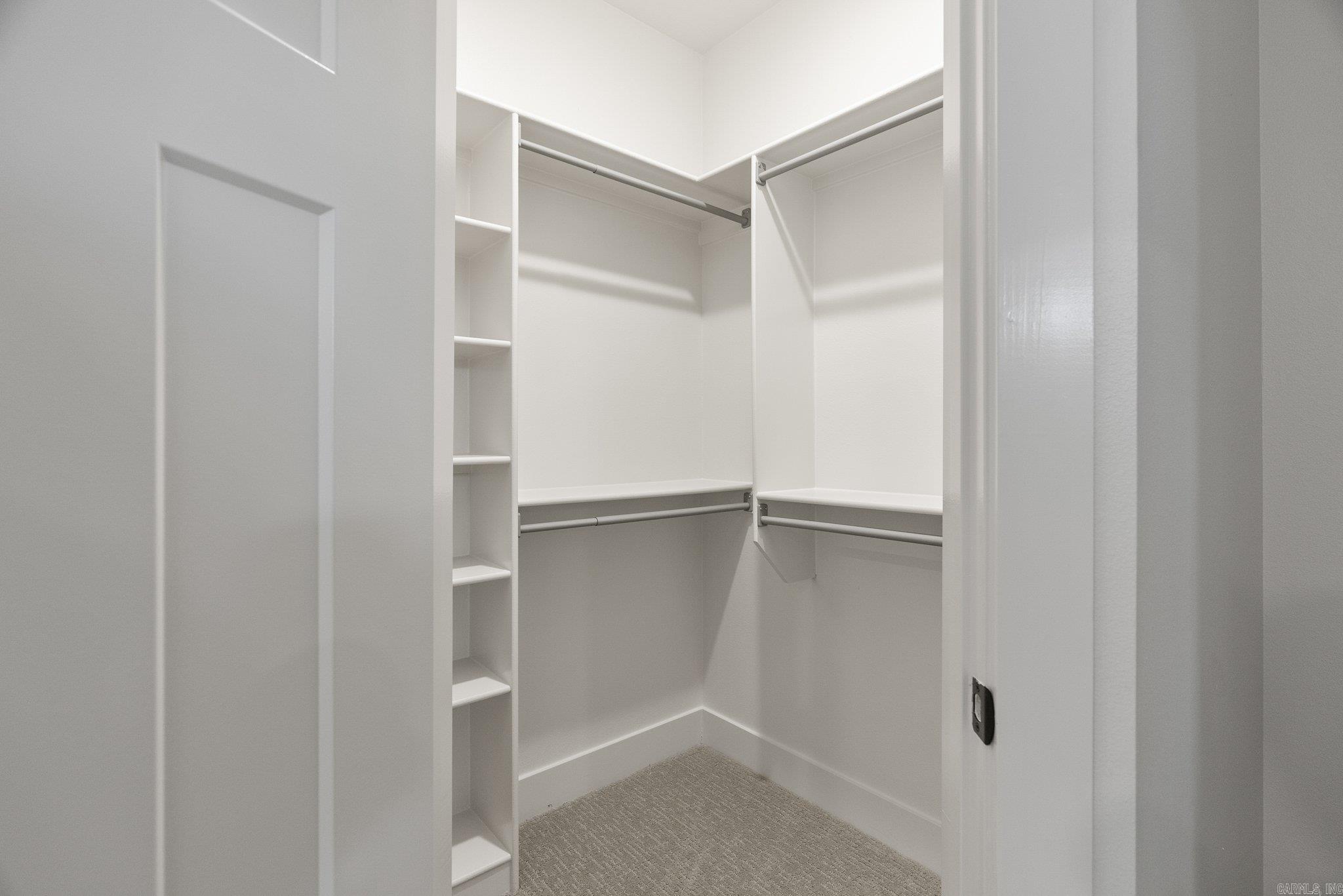 EAST MEADOW - Residential