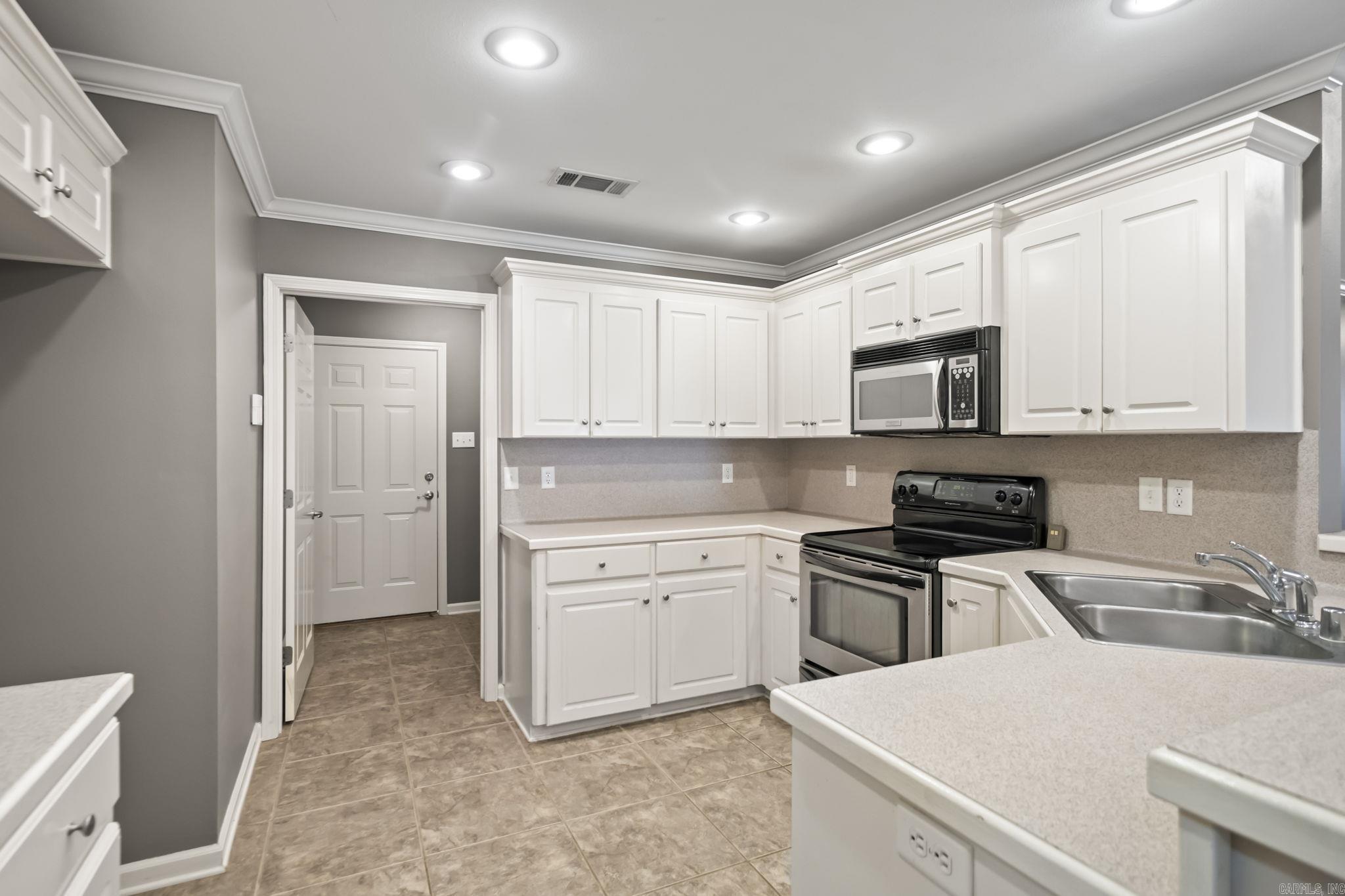 Magness North - Residential Lease