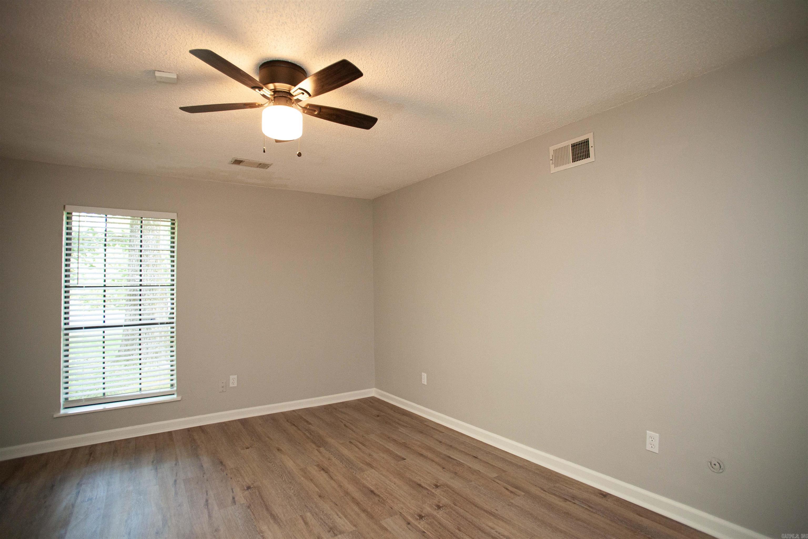 Marlowe Manor - Residential Lease