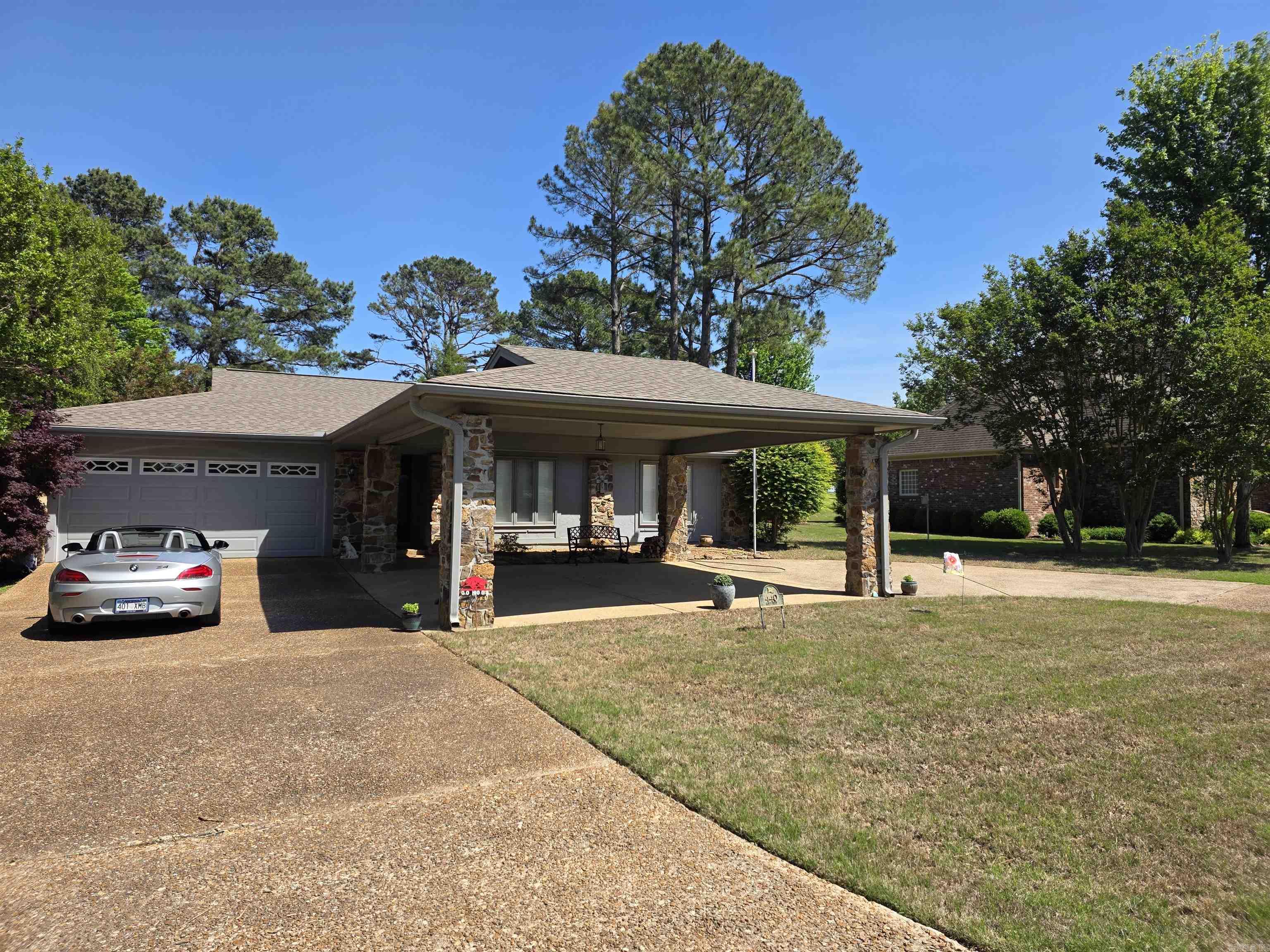 Eden Isle-Country Club - Residential