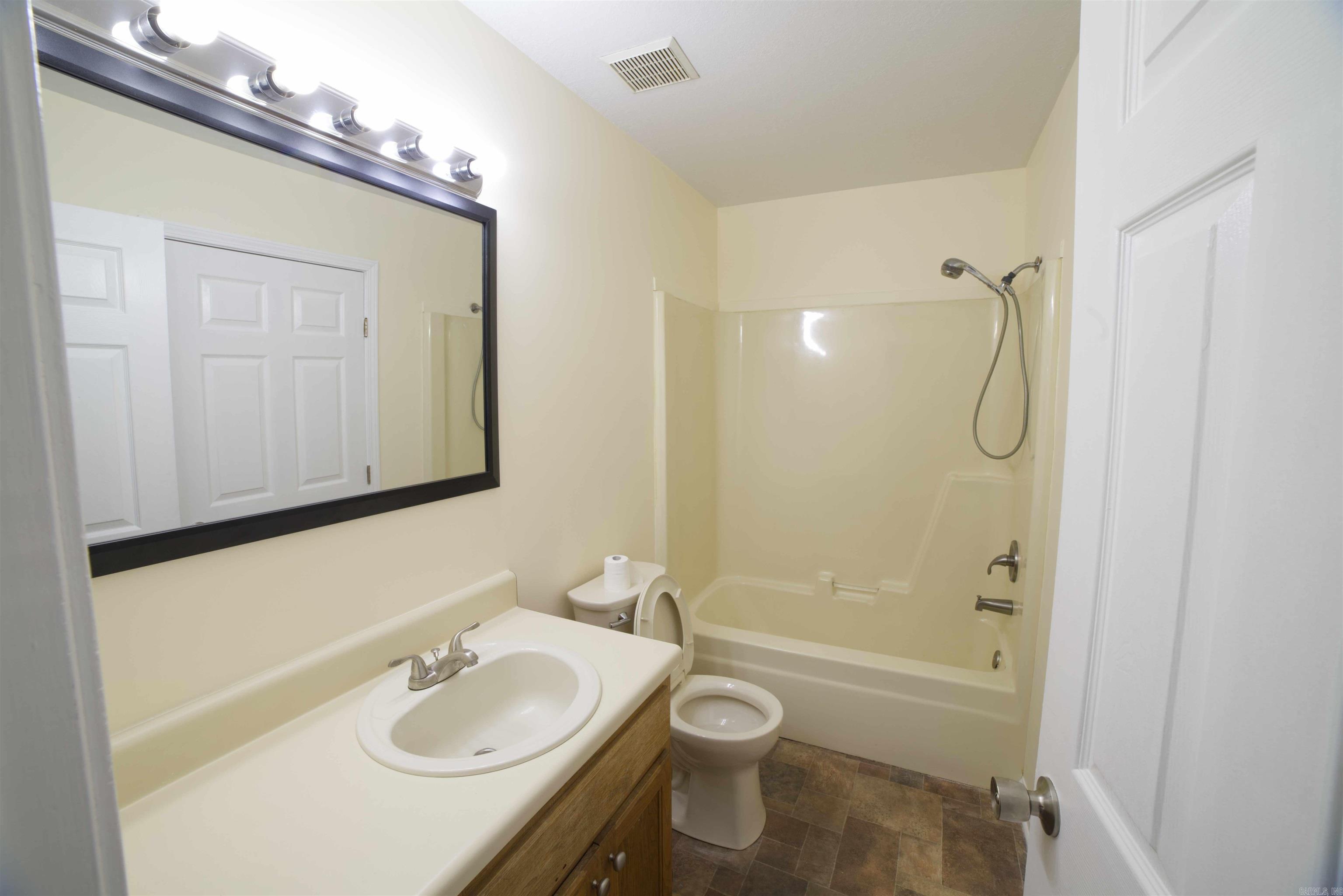 BROOKSIDE - Residential