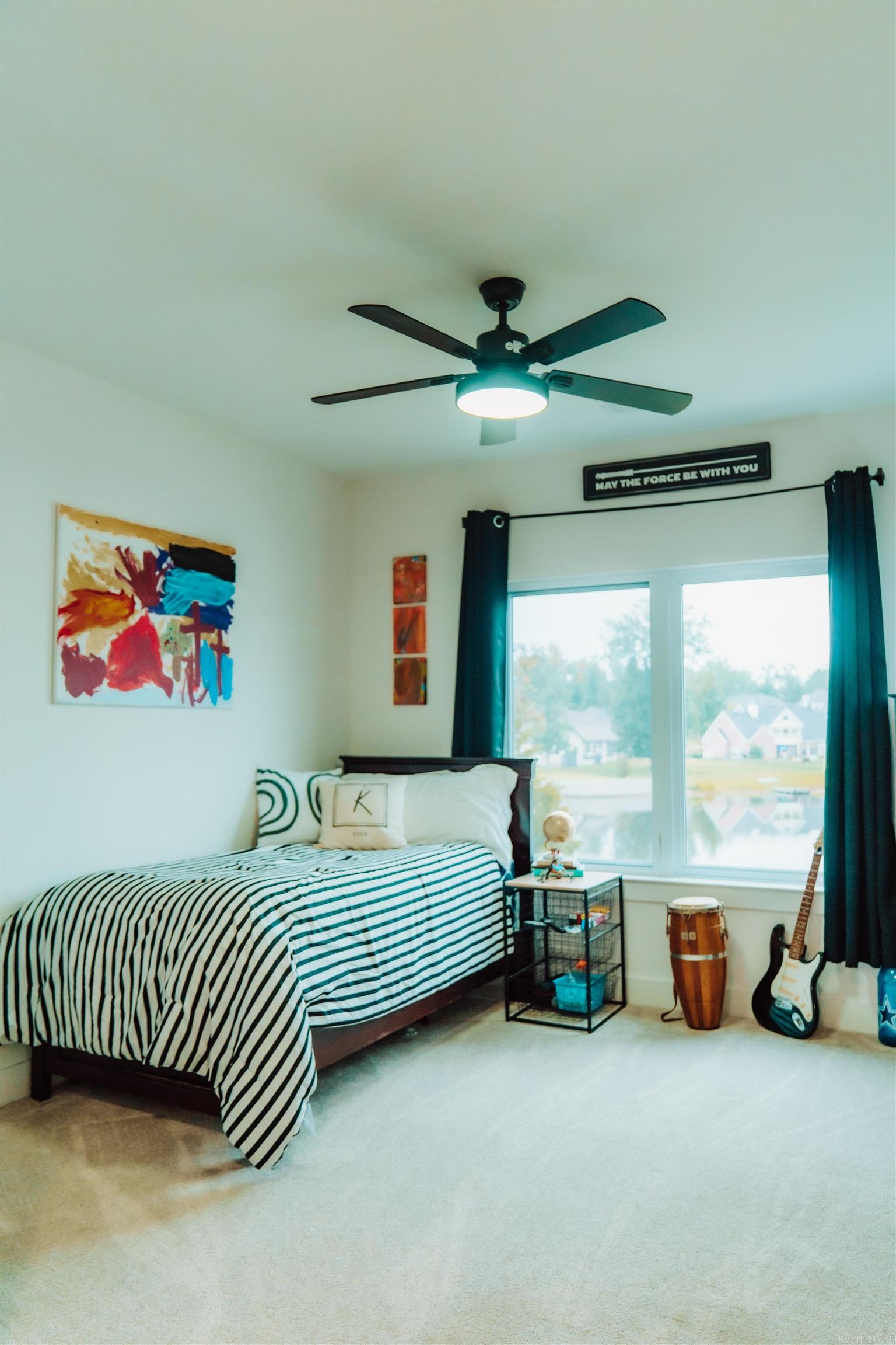 HURRICANE LAKE EST - Residential