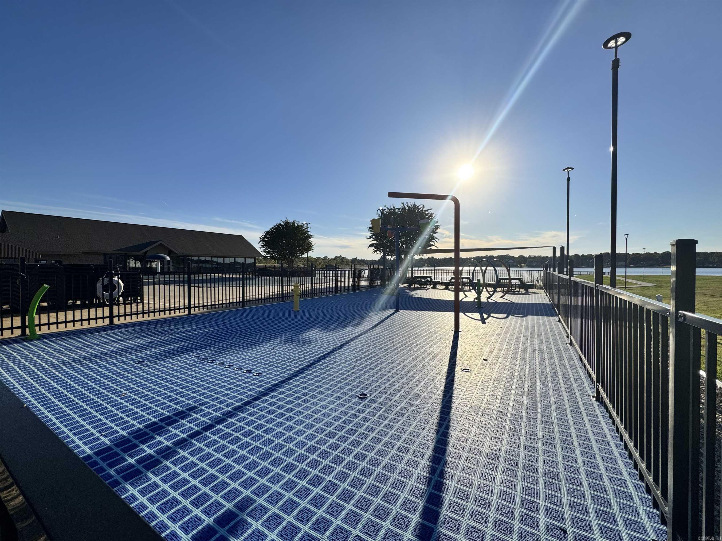 HURRICANE LAKE EST - Residential