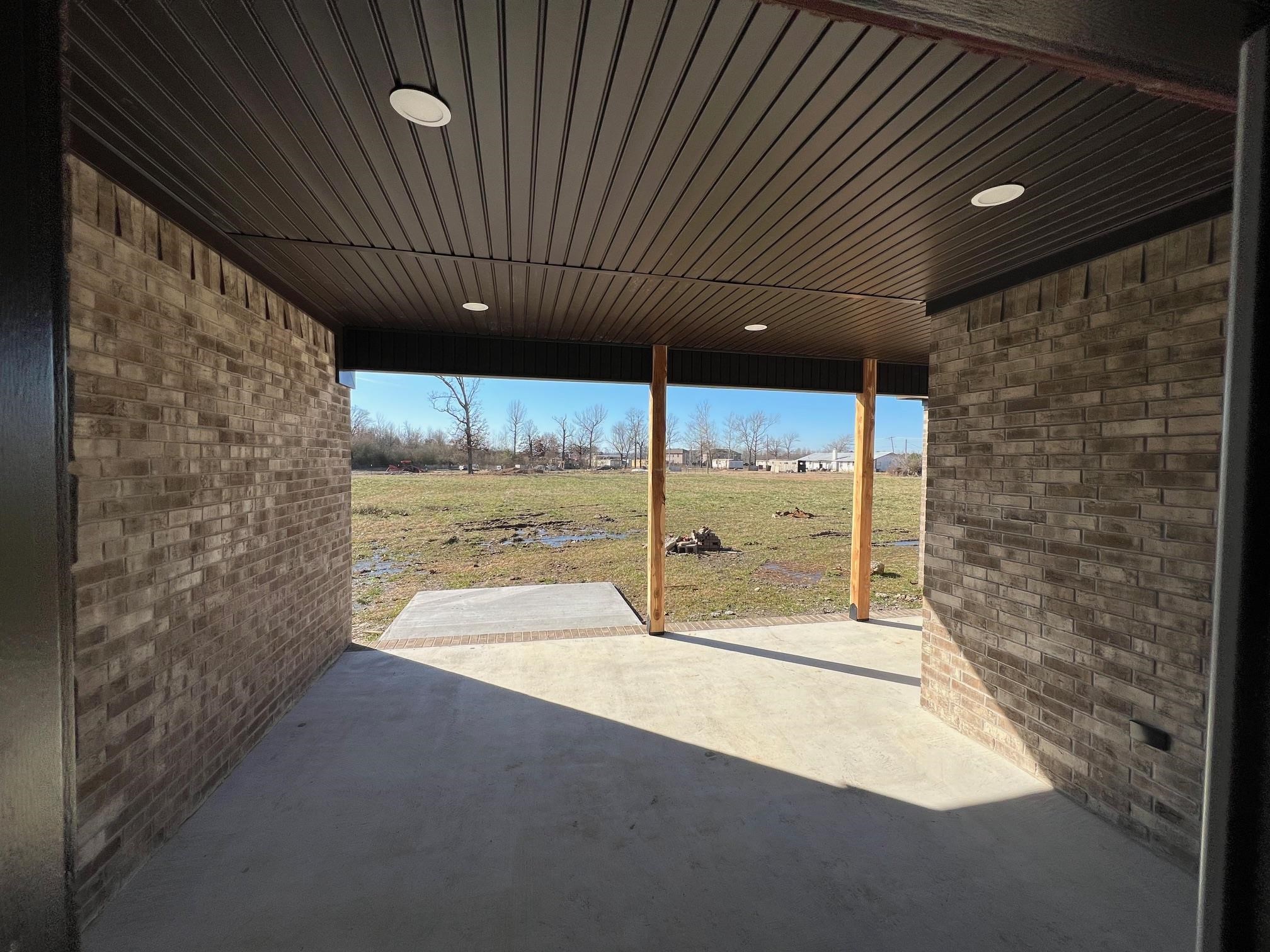 GREEN MEADOWS - Residential