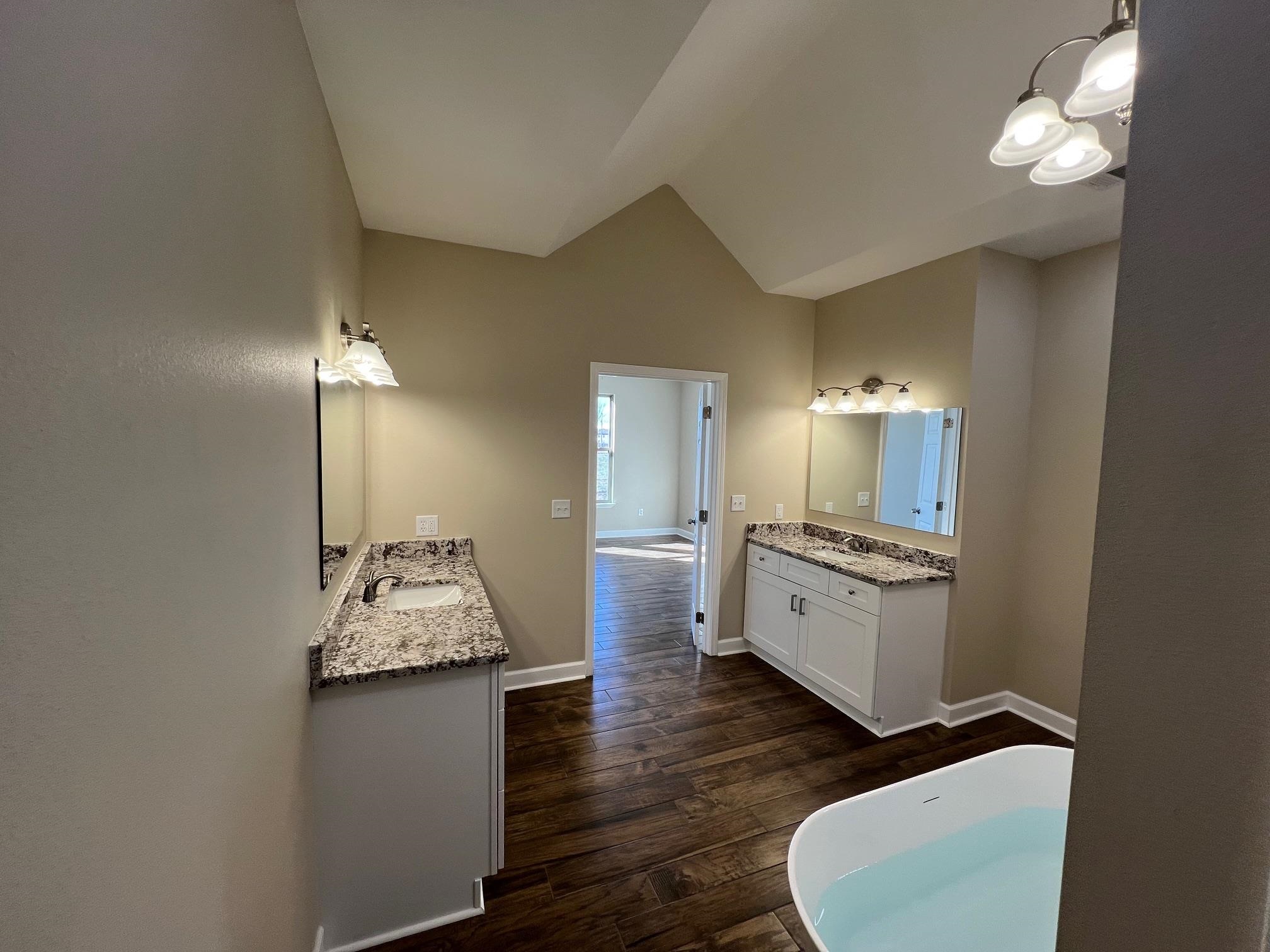 GREEN MEADOWS - Residential