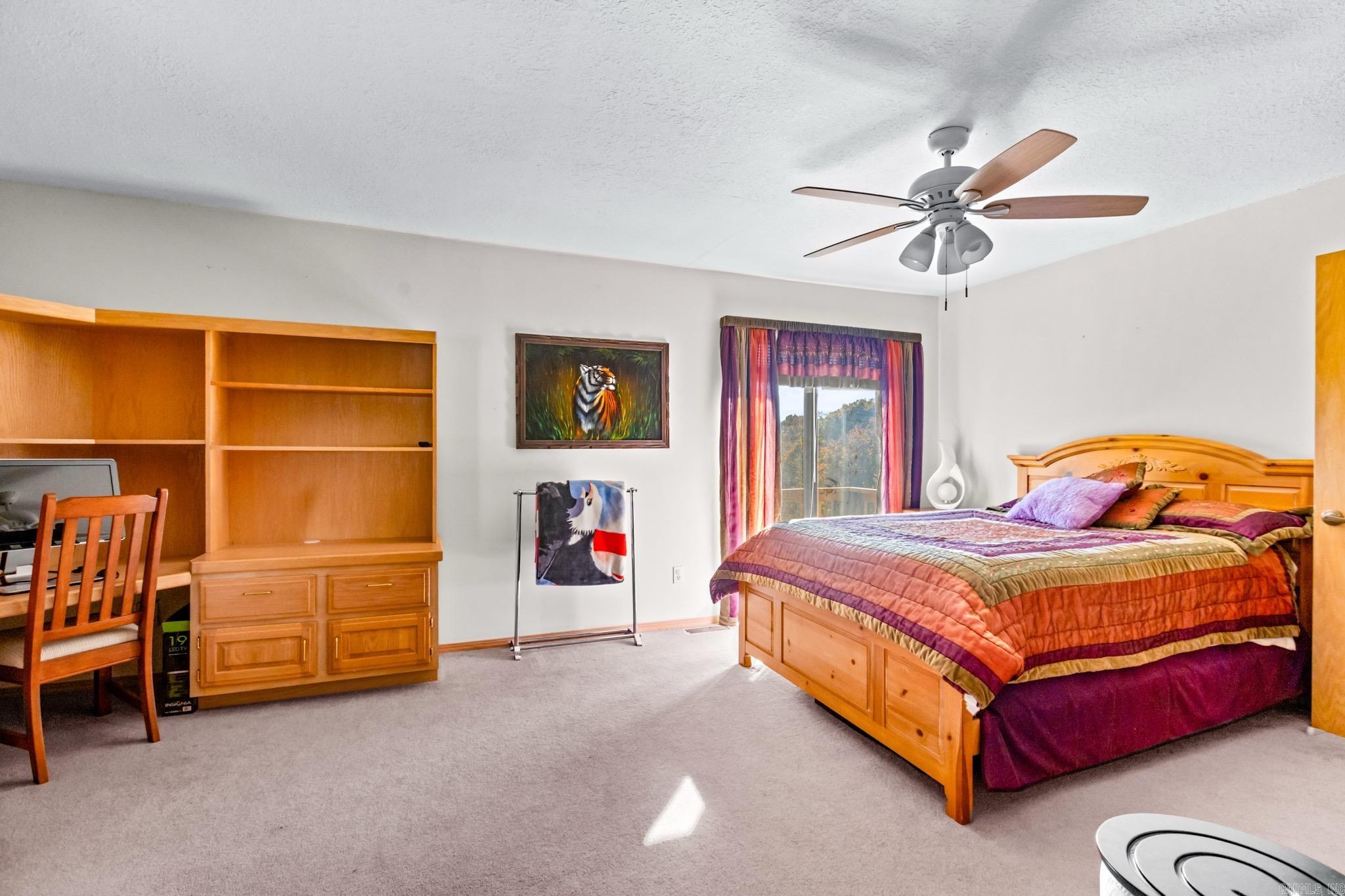 POINT RETURN HIGHLANDS - Residential